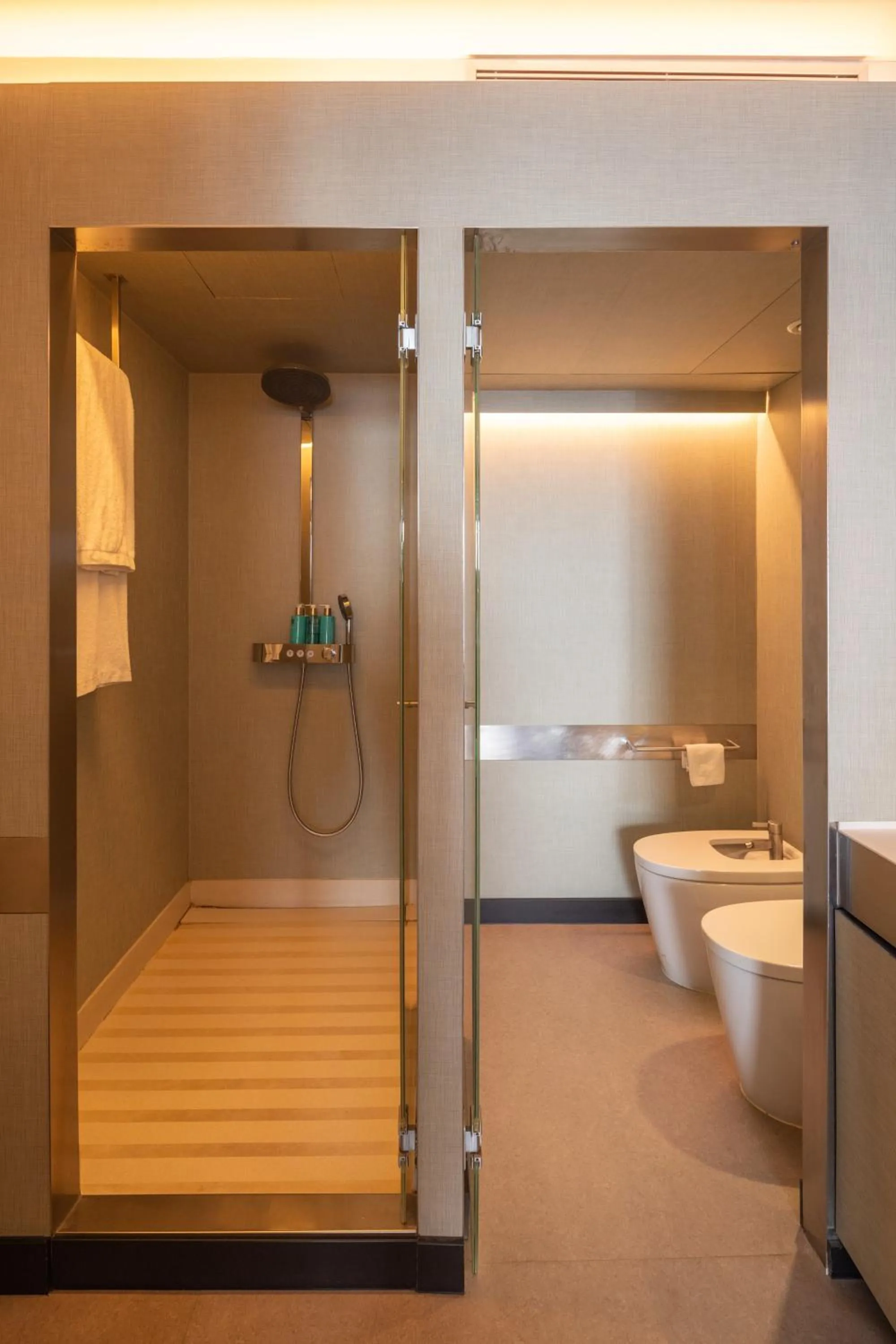 Shower in Hotel Arconte, Adults Only