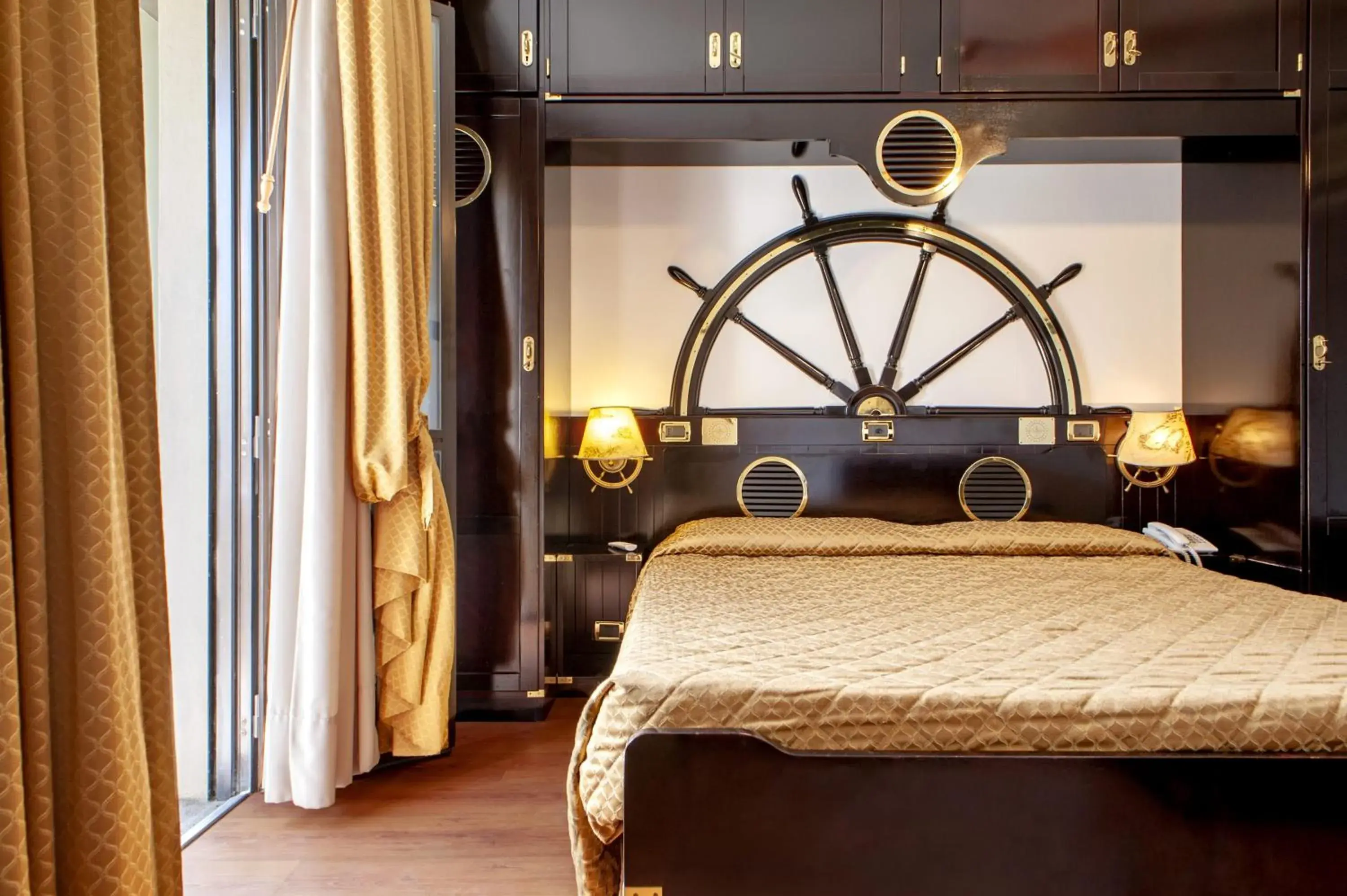 Double Room with Balcony and Garden View in Hotel Villa Lo Scoglietto Double Room with Balcony and Garden View in Hotel Villa Lo Scoglietto