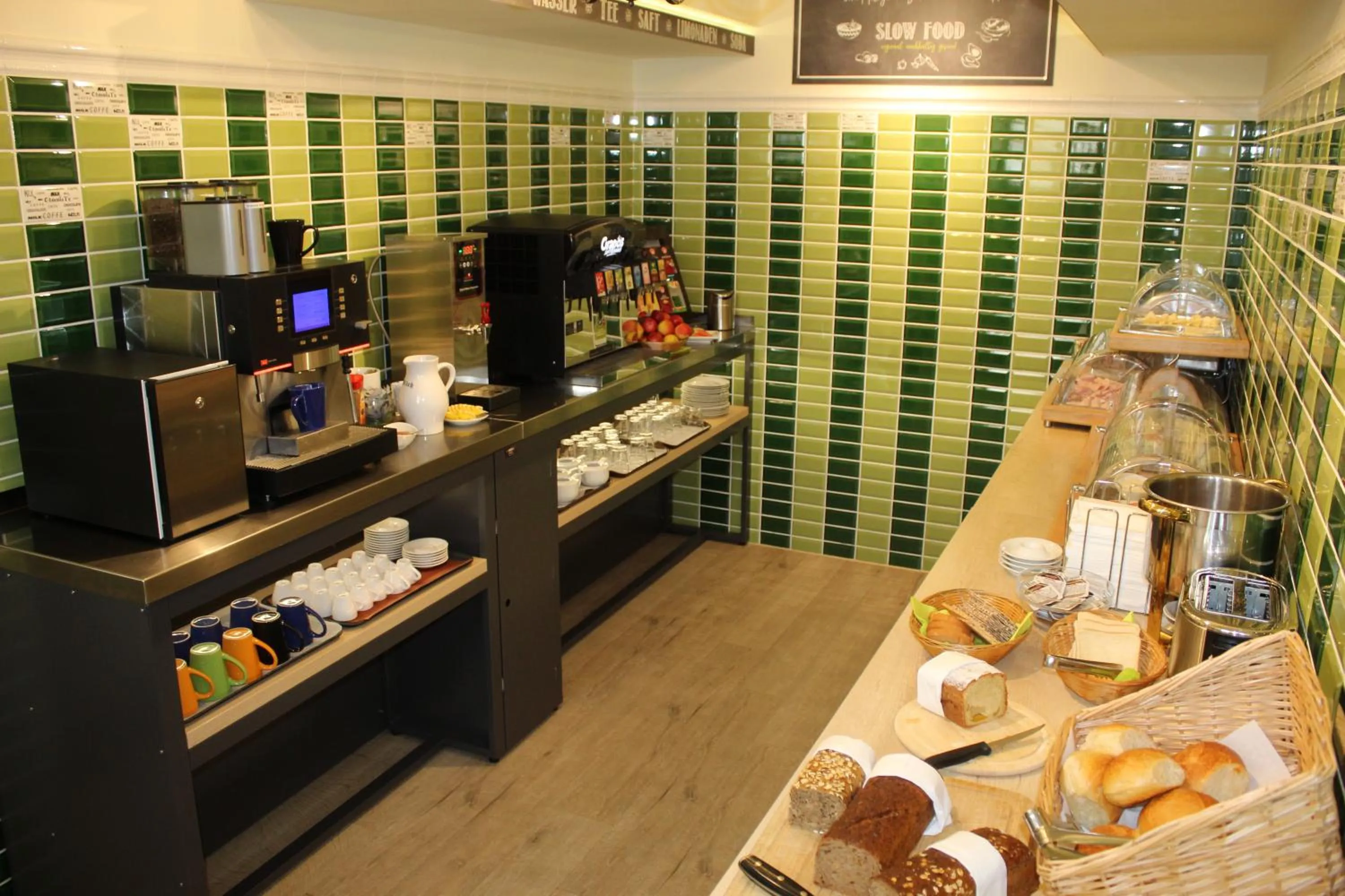 Restaurant/places to eat in Hotel Miriquidi All Inklusive