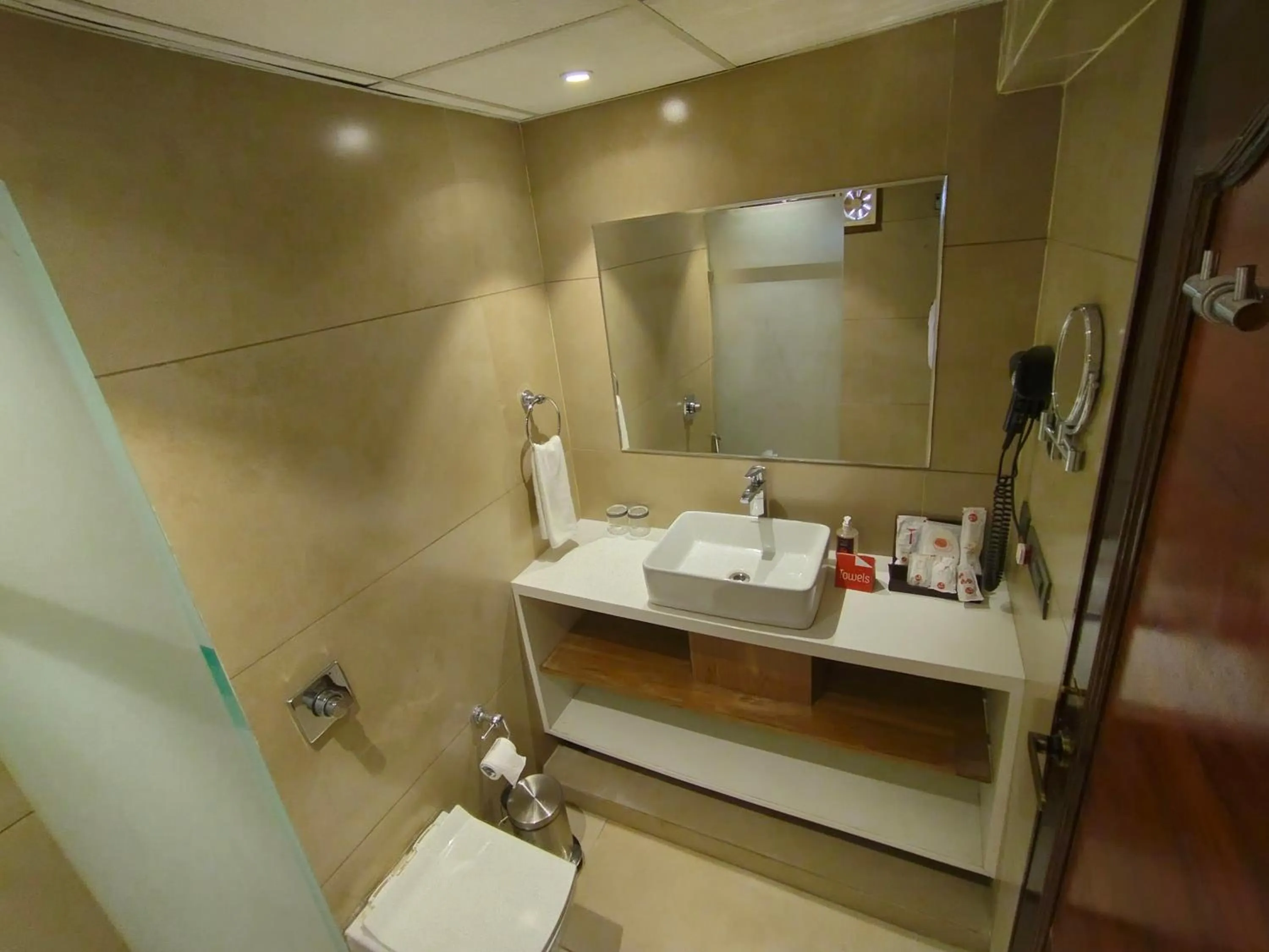 Bathroom in Spree Hotel Rajkot