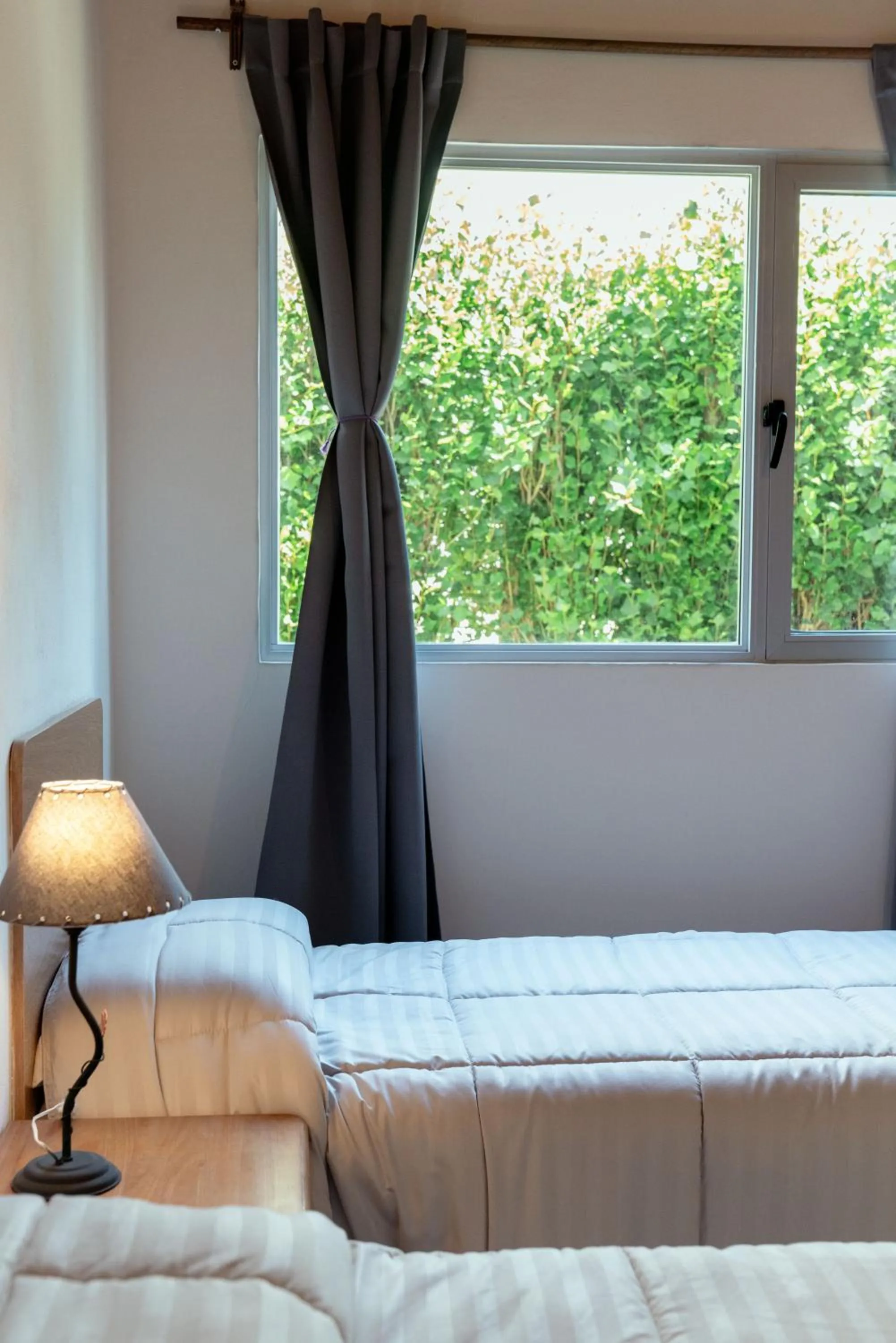 Bedroom, Bed in Los Fresnos