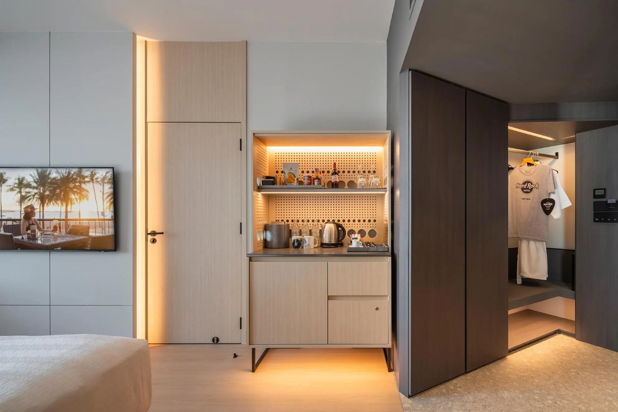 Bedroom, Bed in Hard Rock Hotel Pattaya