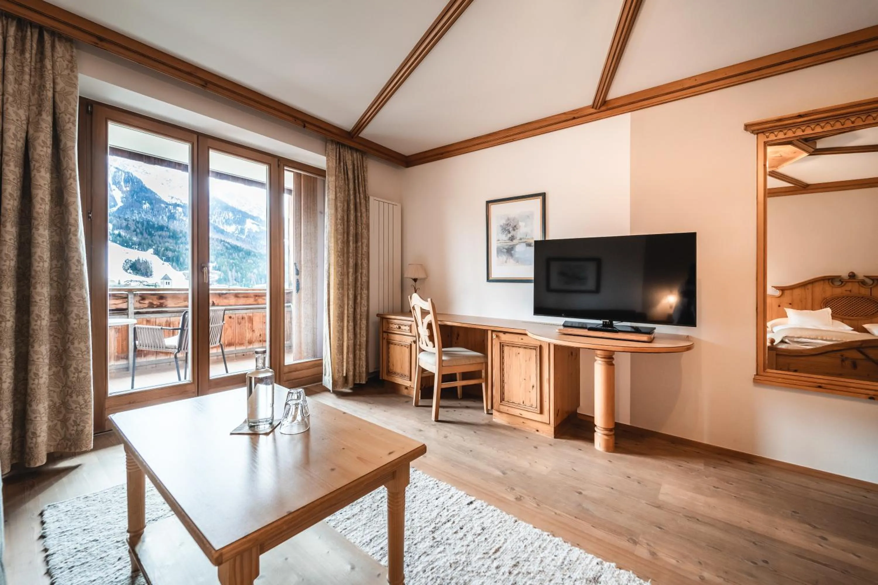 Photo of the whole room, Bed in Naturhotel Leitlhof