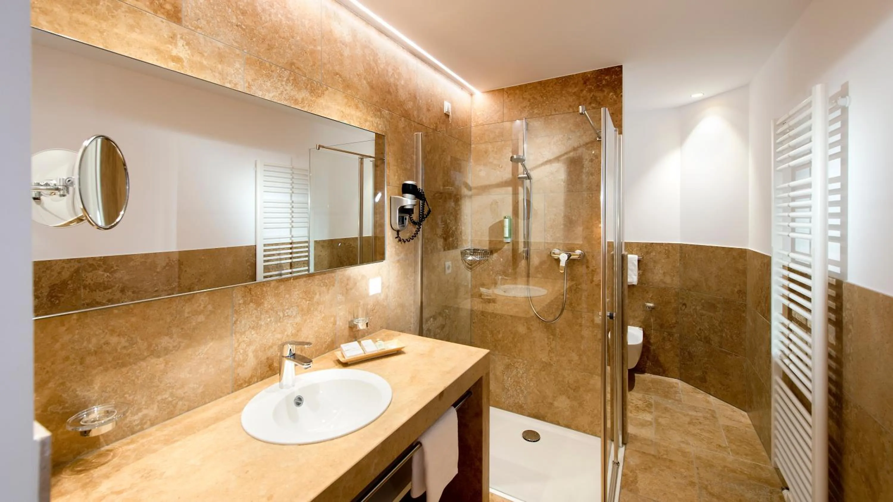 Bathroom in Naturhotel Leitlhof