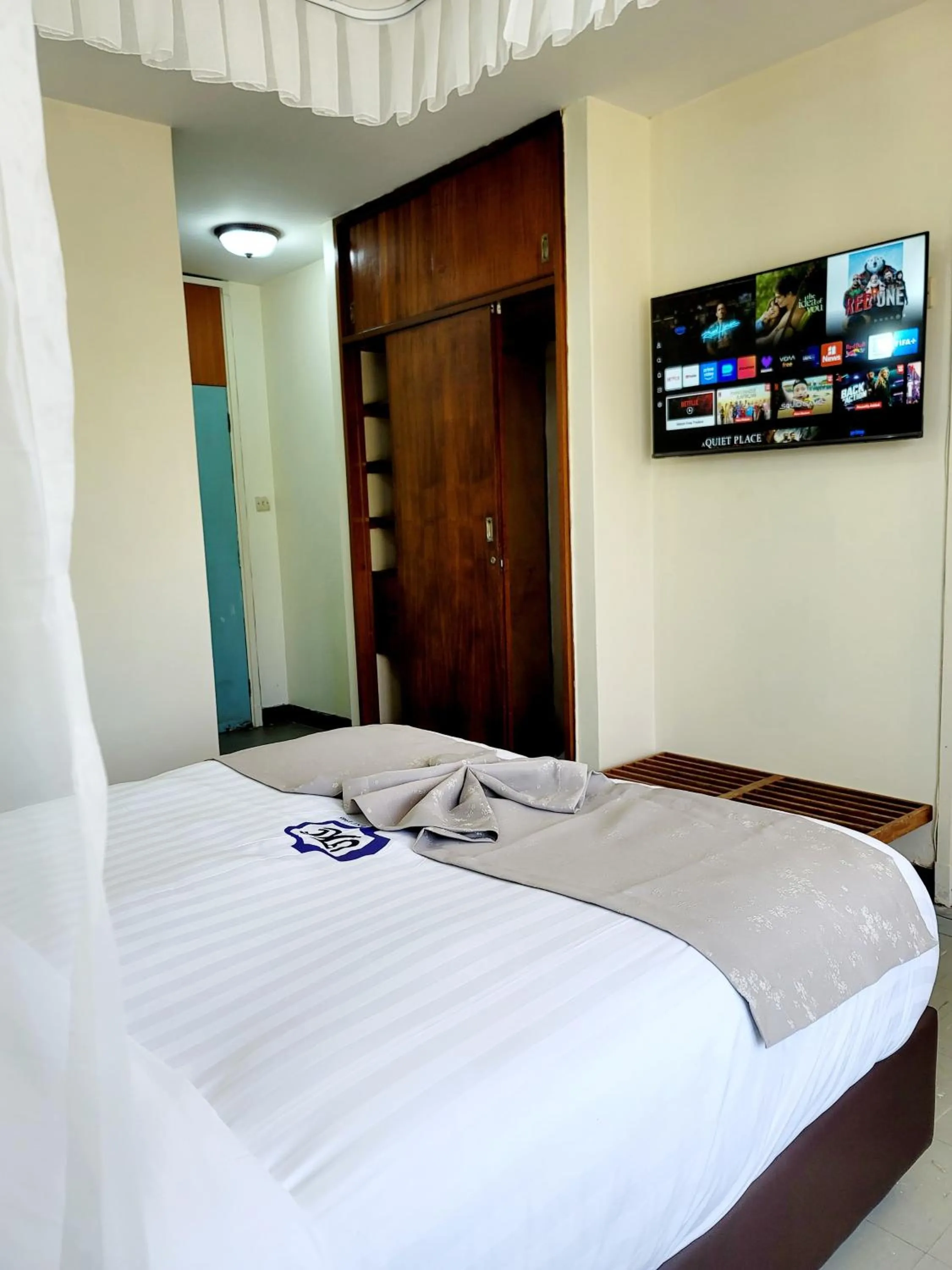 Bed in United Kenya Club