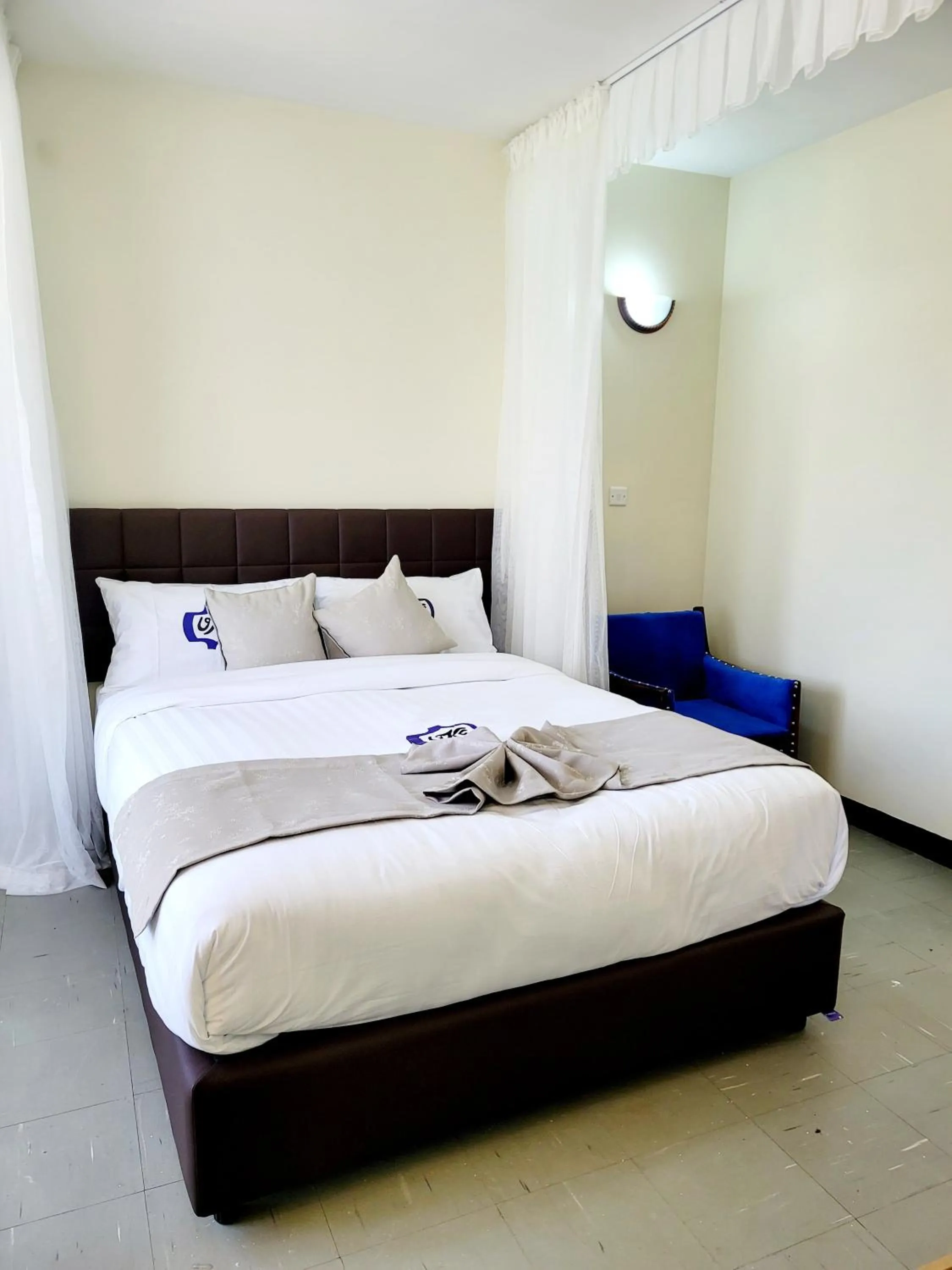 Bed in United Kenya Club
