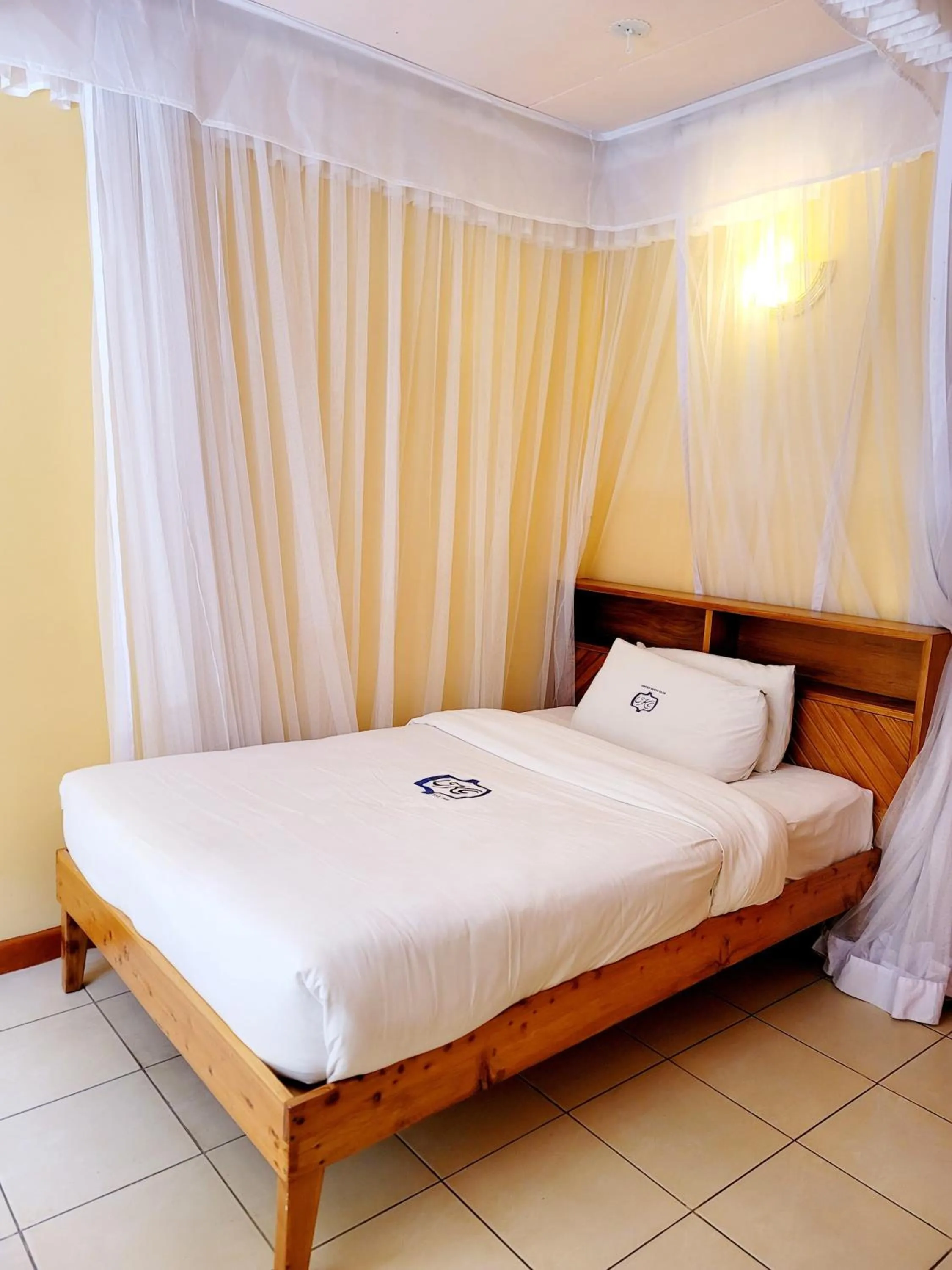 Bed in United Kenya Club
