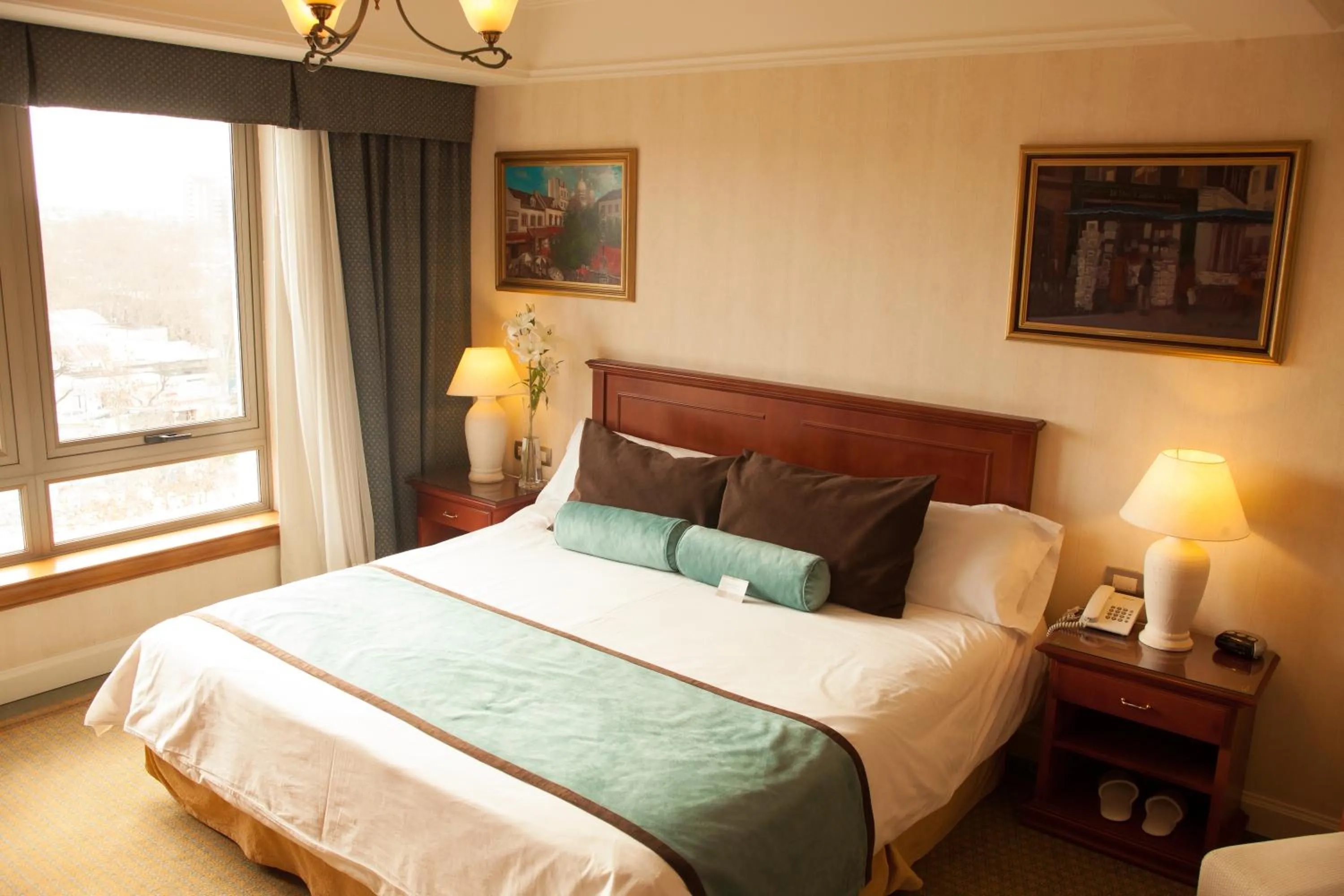 Photo of the whole room, Bed in Epic Hotel Villa Mercedes