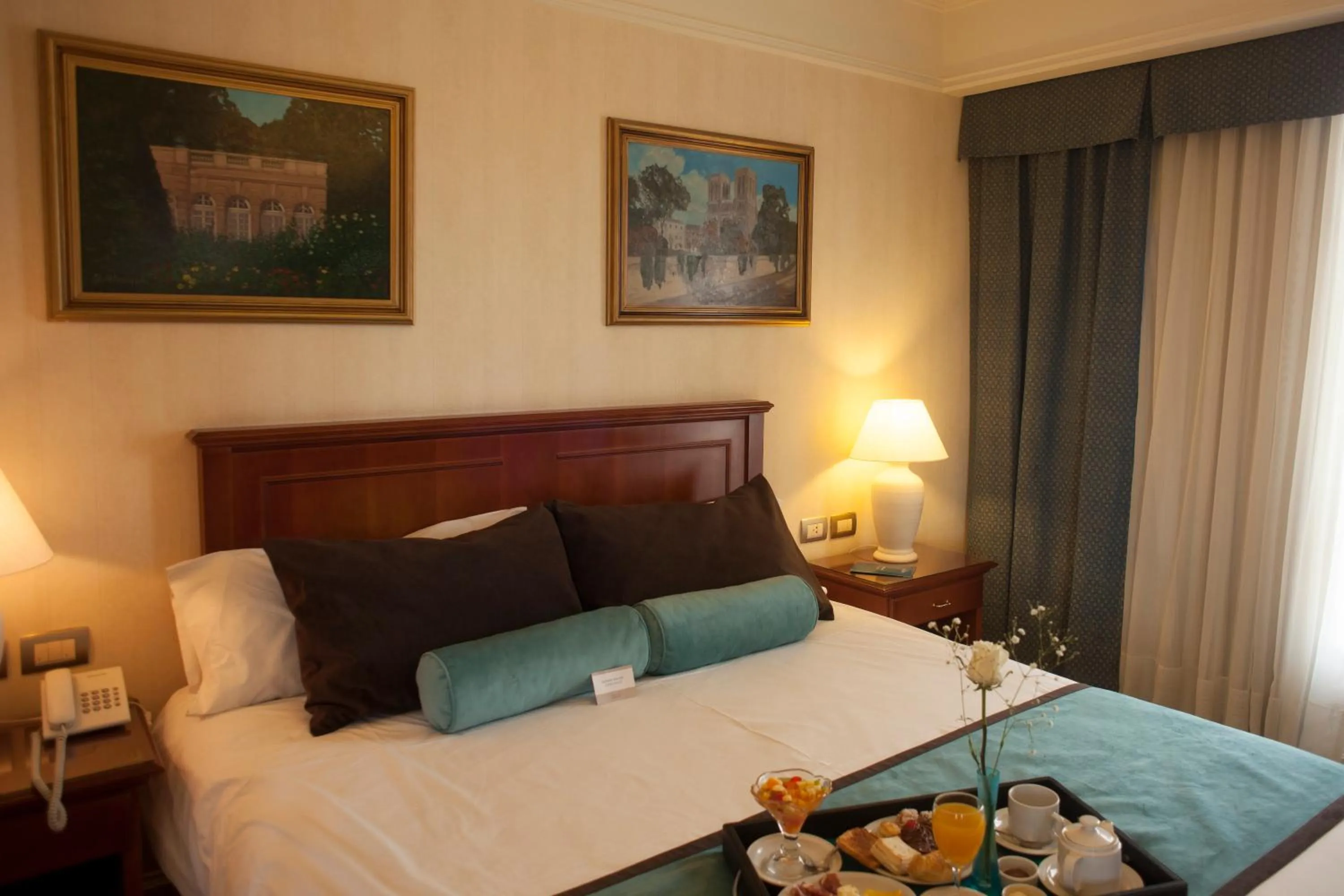 Photo of the whole room, Bed in Epic Hotel Villa Mercedes