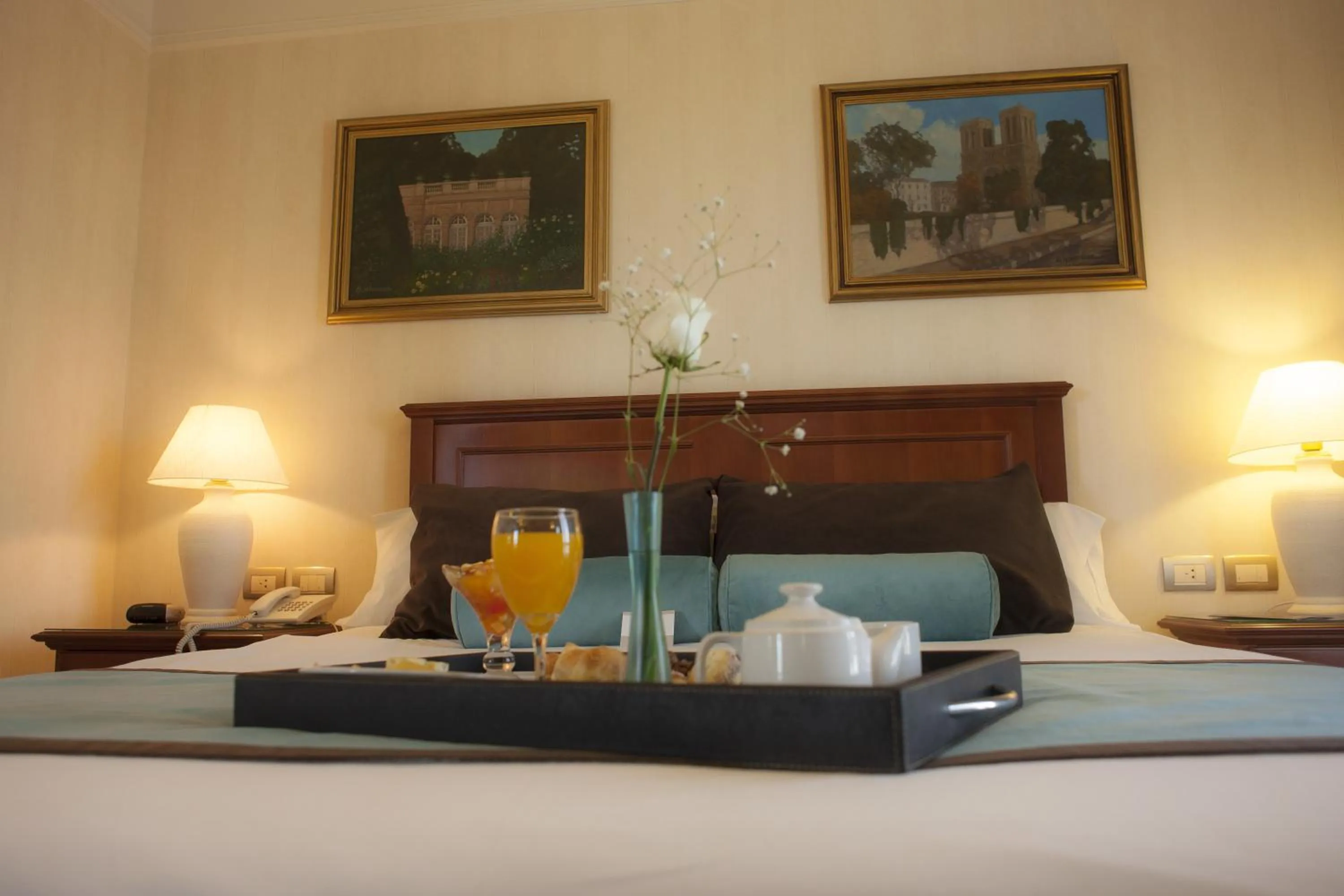 Photo of the whole room, Bed in Epic Hotel Villa Mercedes