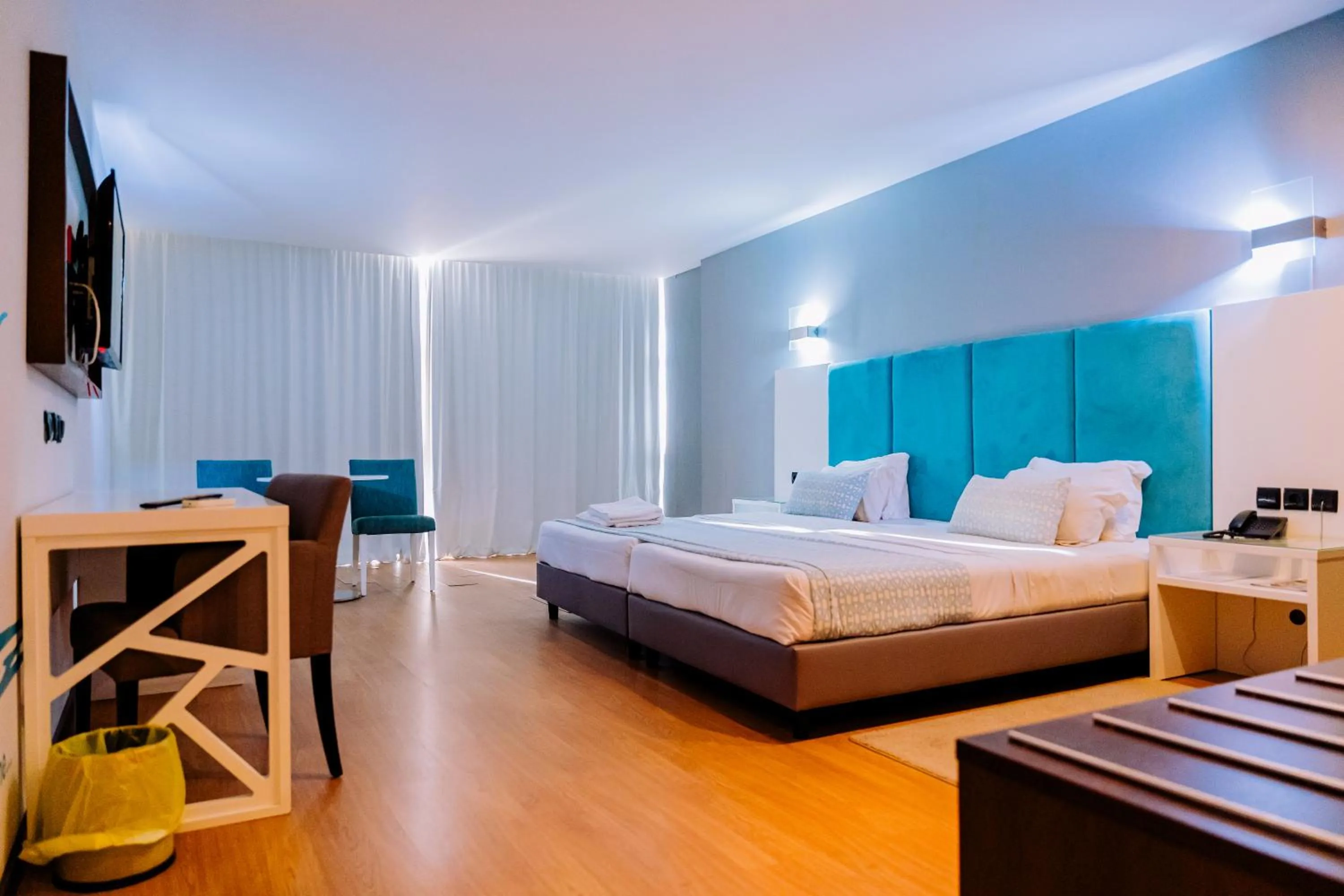 Bed in Beira Terrace Hotel