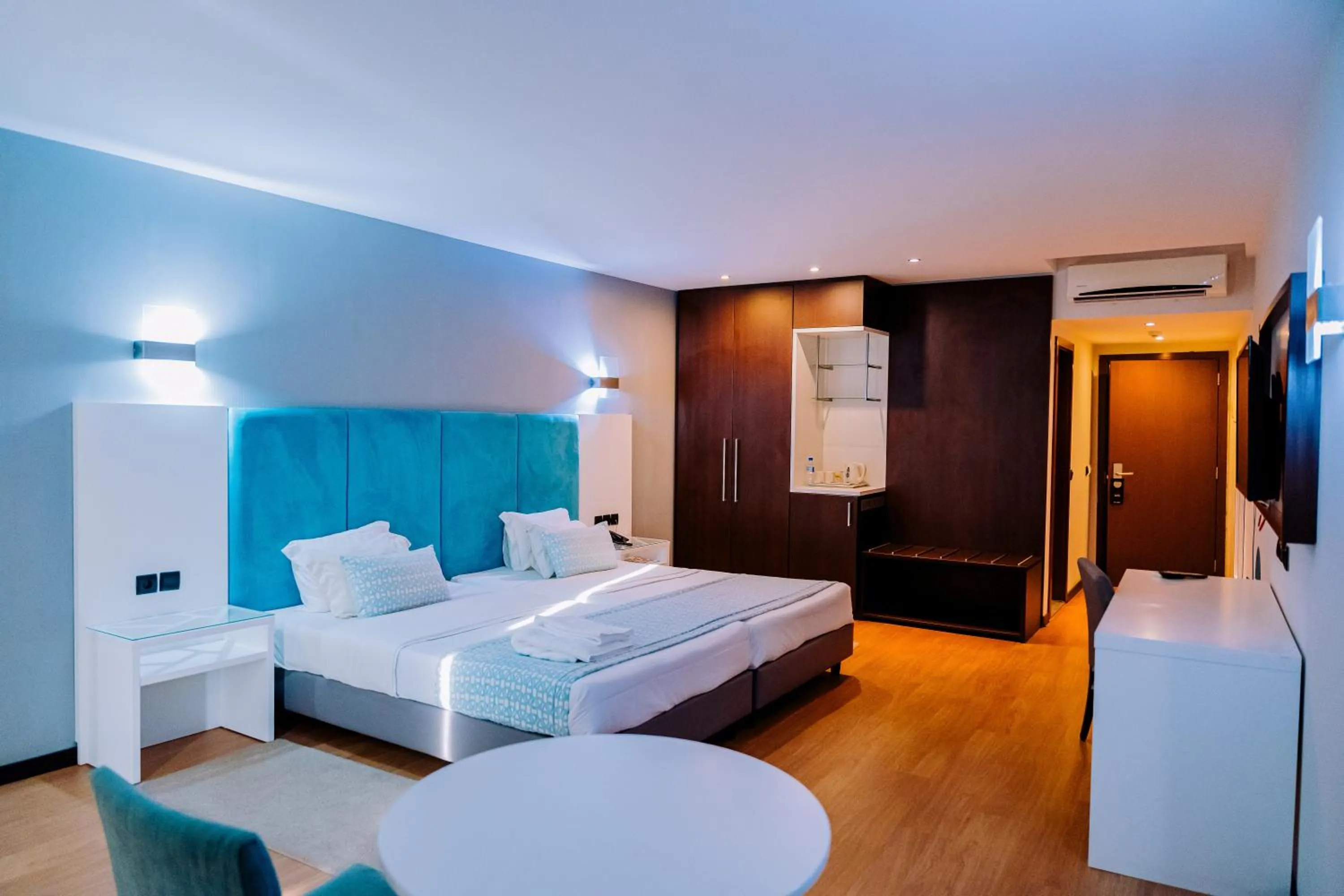 Bed in Beira Terrace Hotel