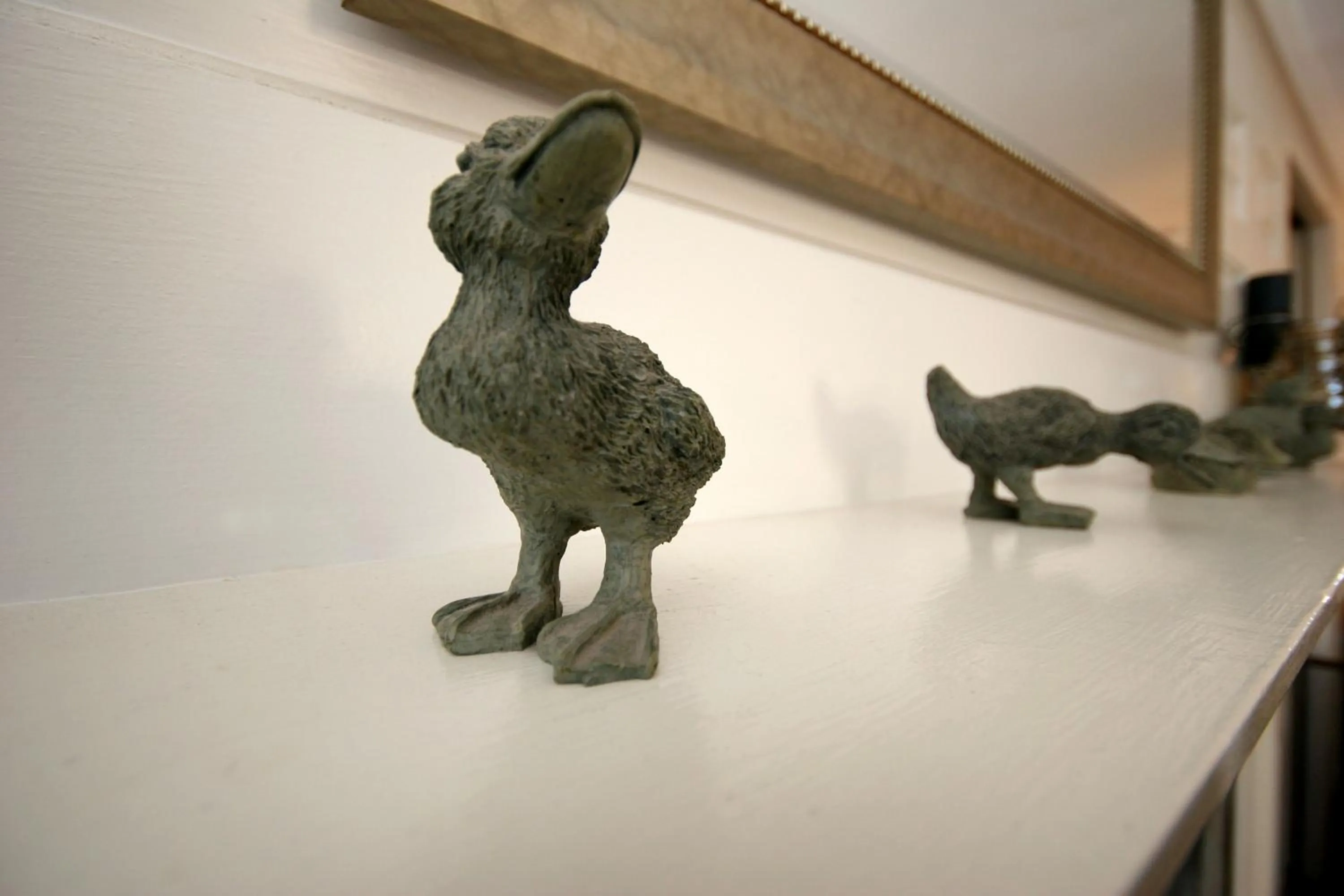 Decorative detail in Lamb and Lion Inn