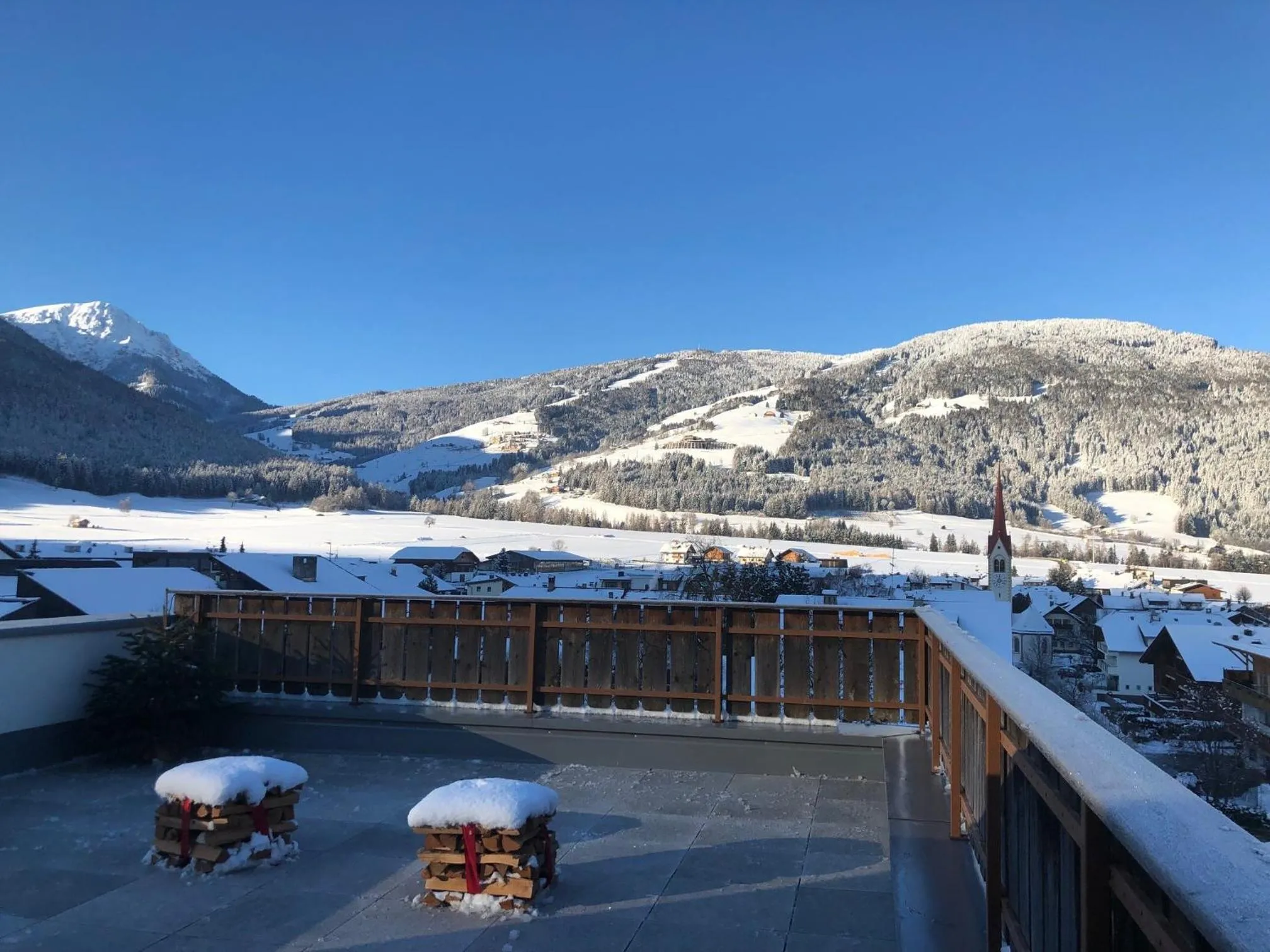 Mountain view in Hotel Fameli