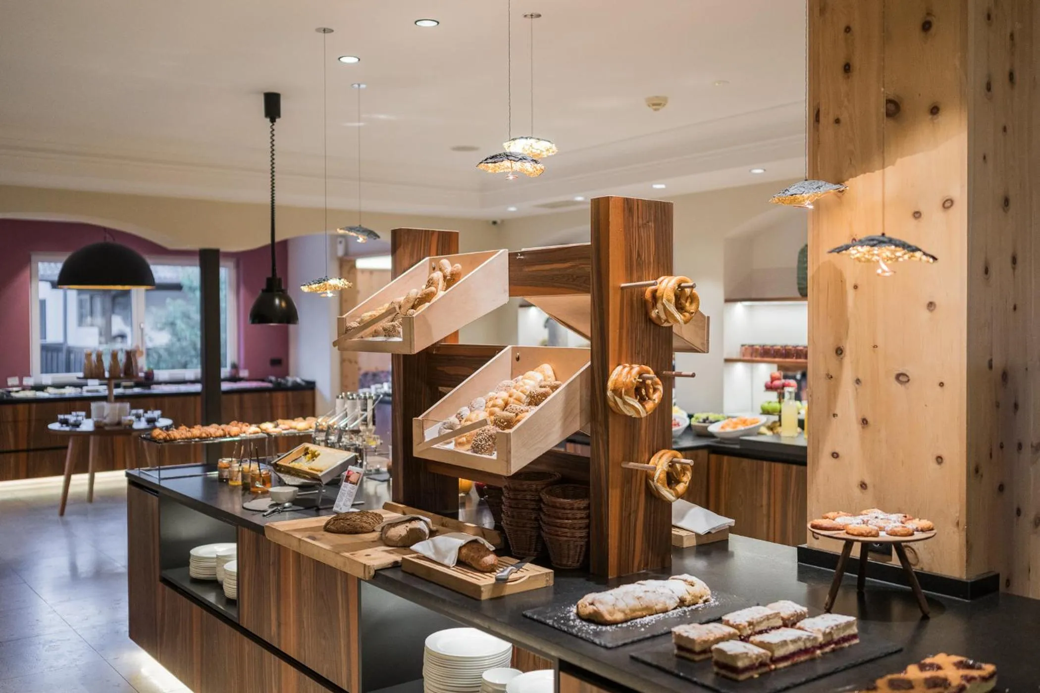 Buffet breakfast in Hotel Fameli