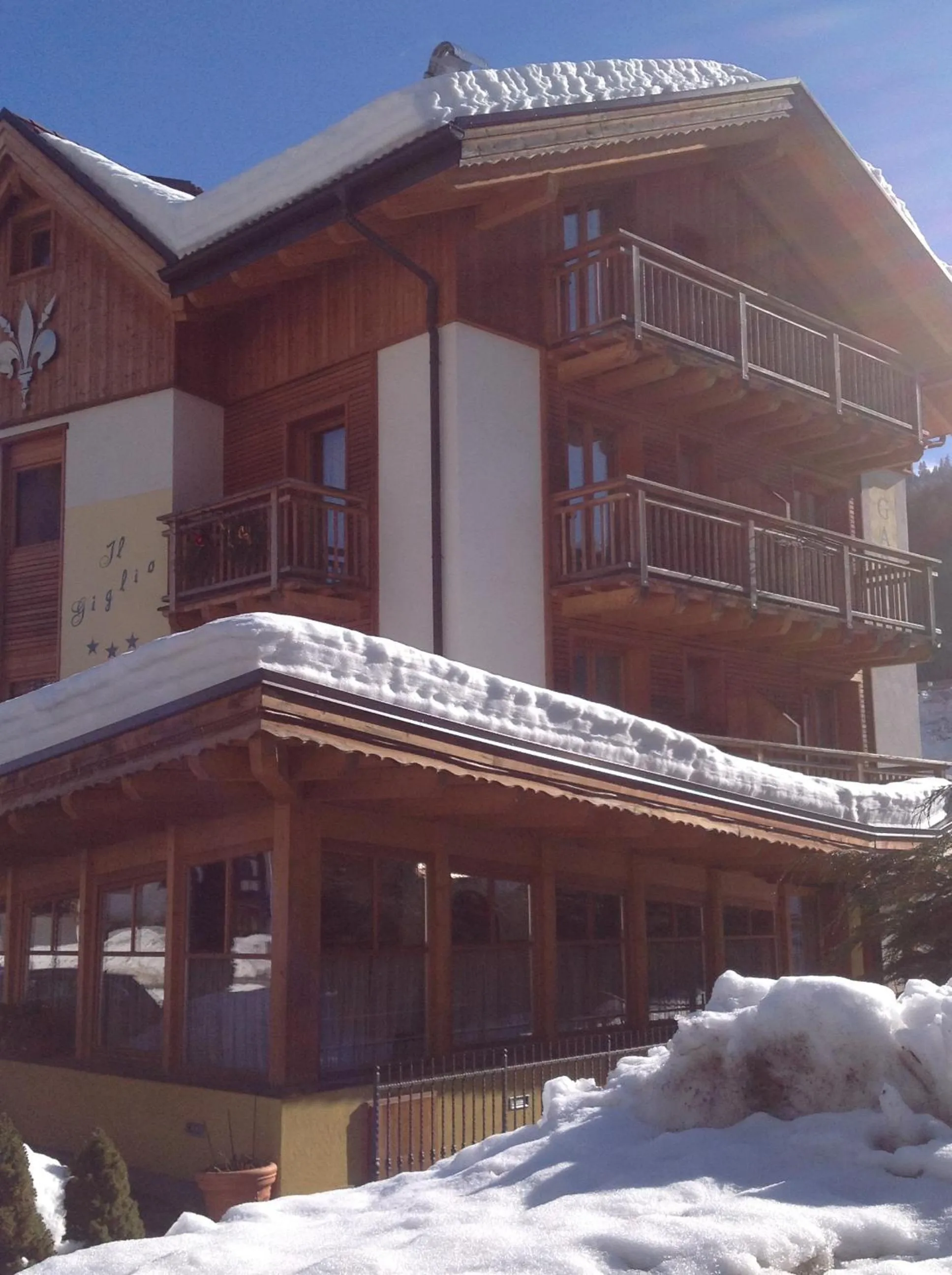 Facade/entrance in Residence Garnì Il Giglio