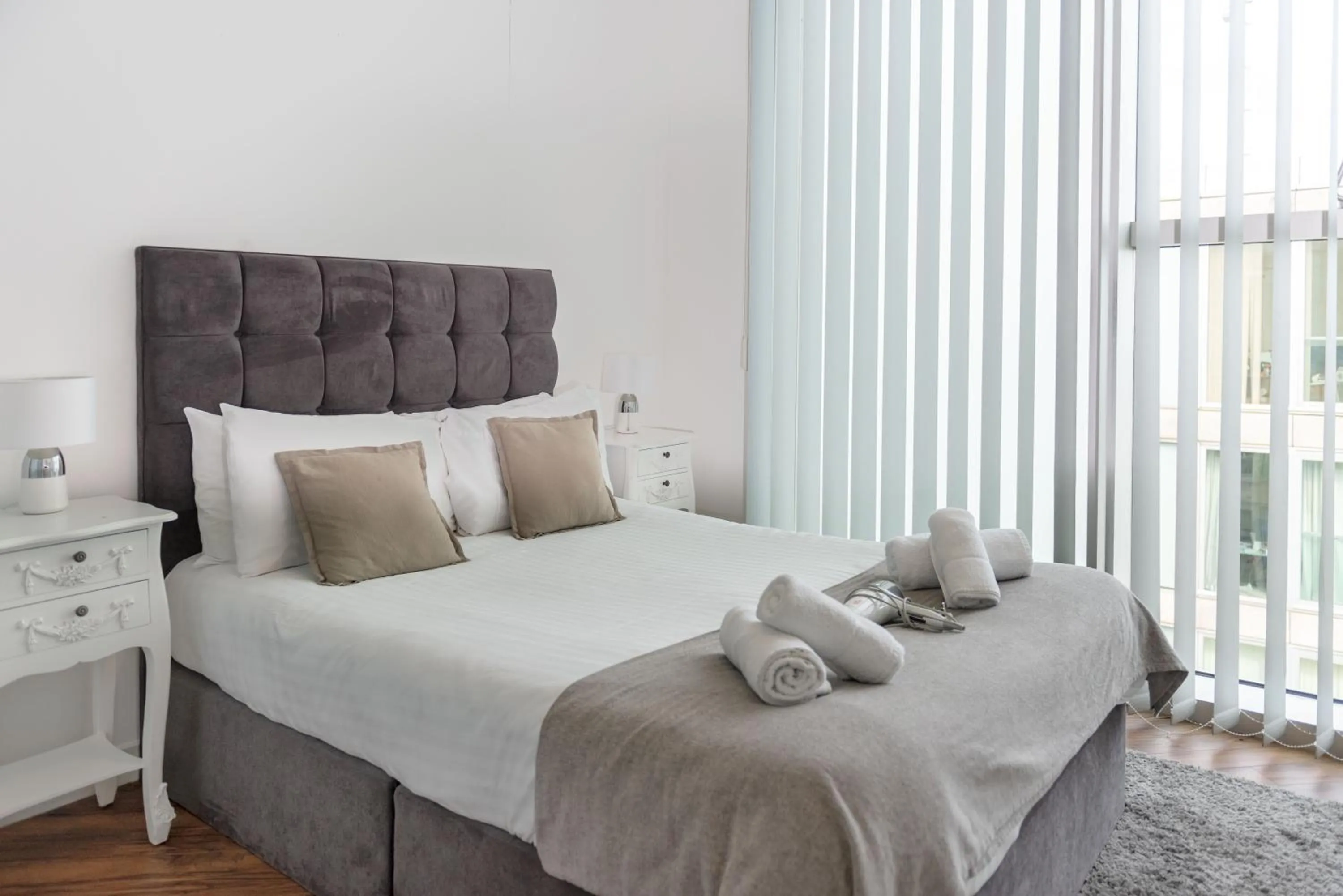 Bedroom, Bed in City Stay Apartments - Hub