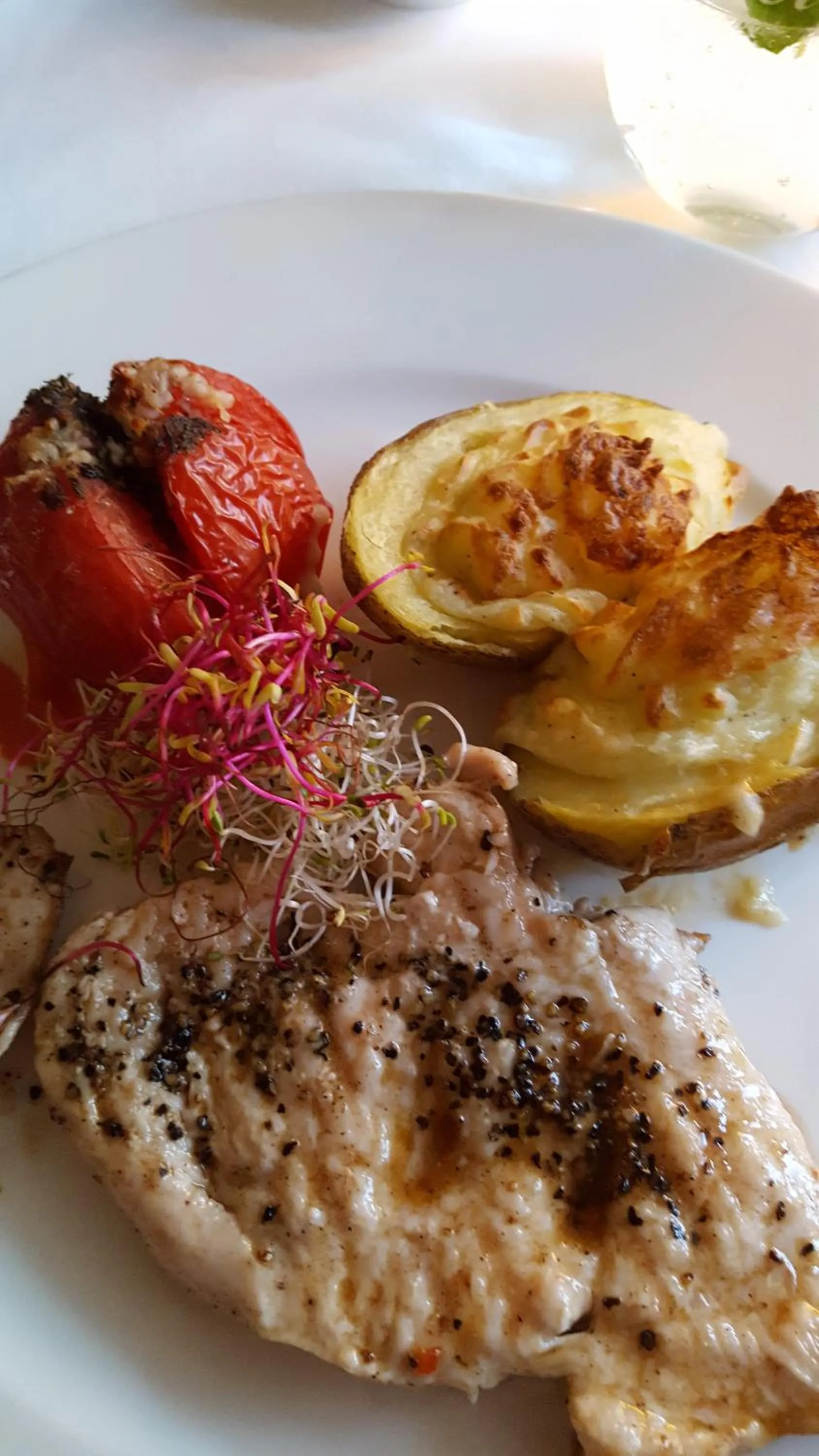 Food and drinks in Hotel Dworek***