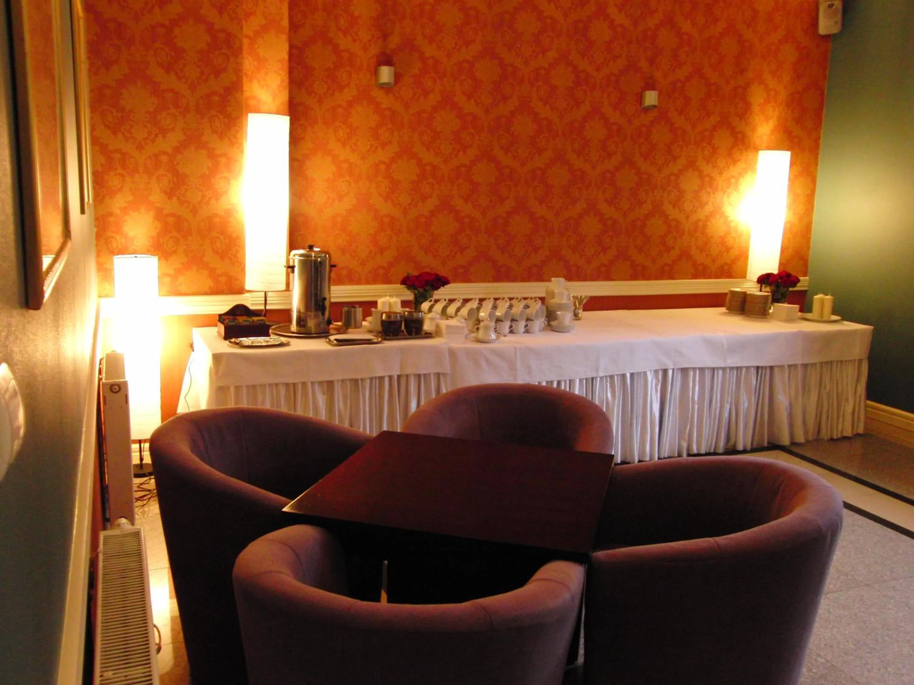Seating area in Hotel Dworek***