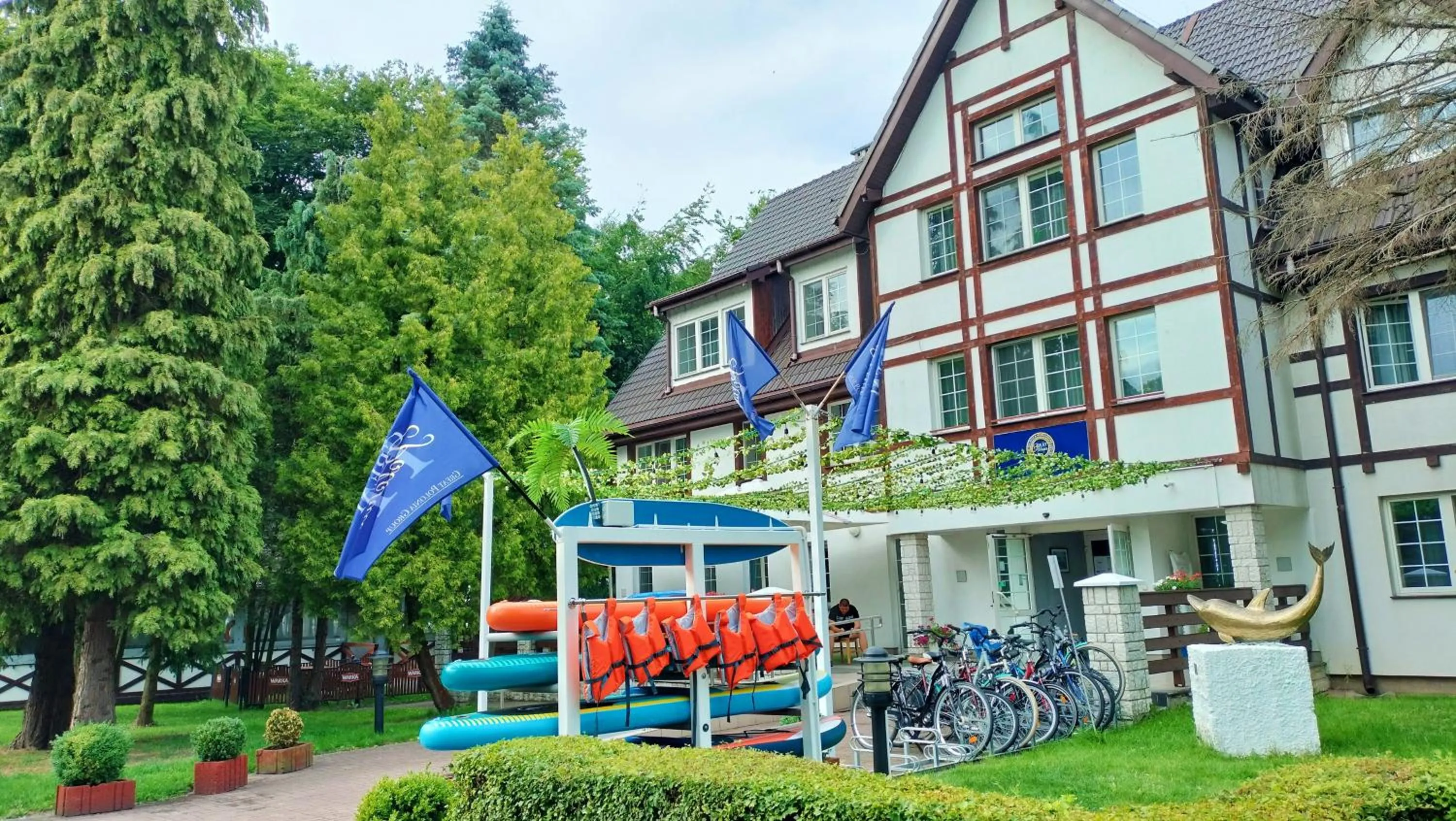 Property building in Great Polonia Beach & Molo