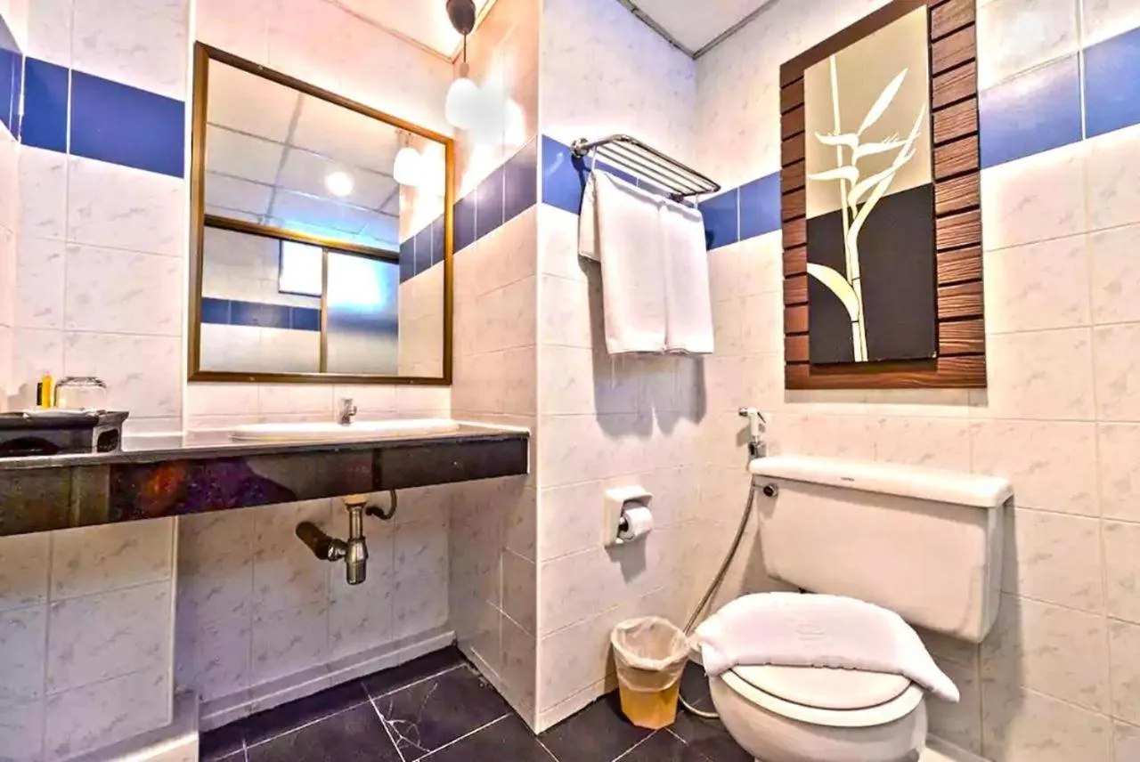 Bathroom in The Heritage Hotels Sathorn