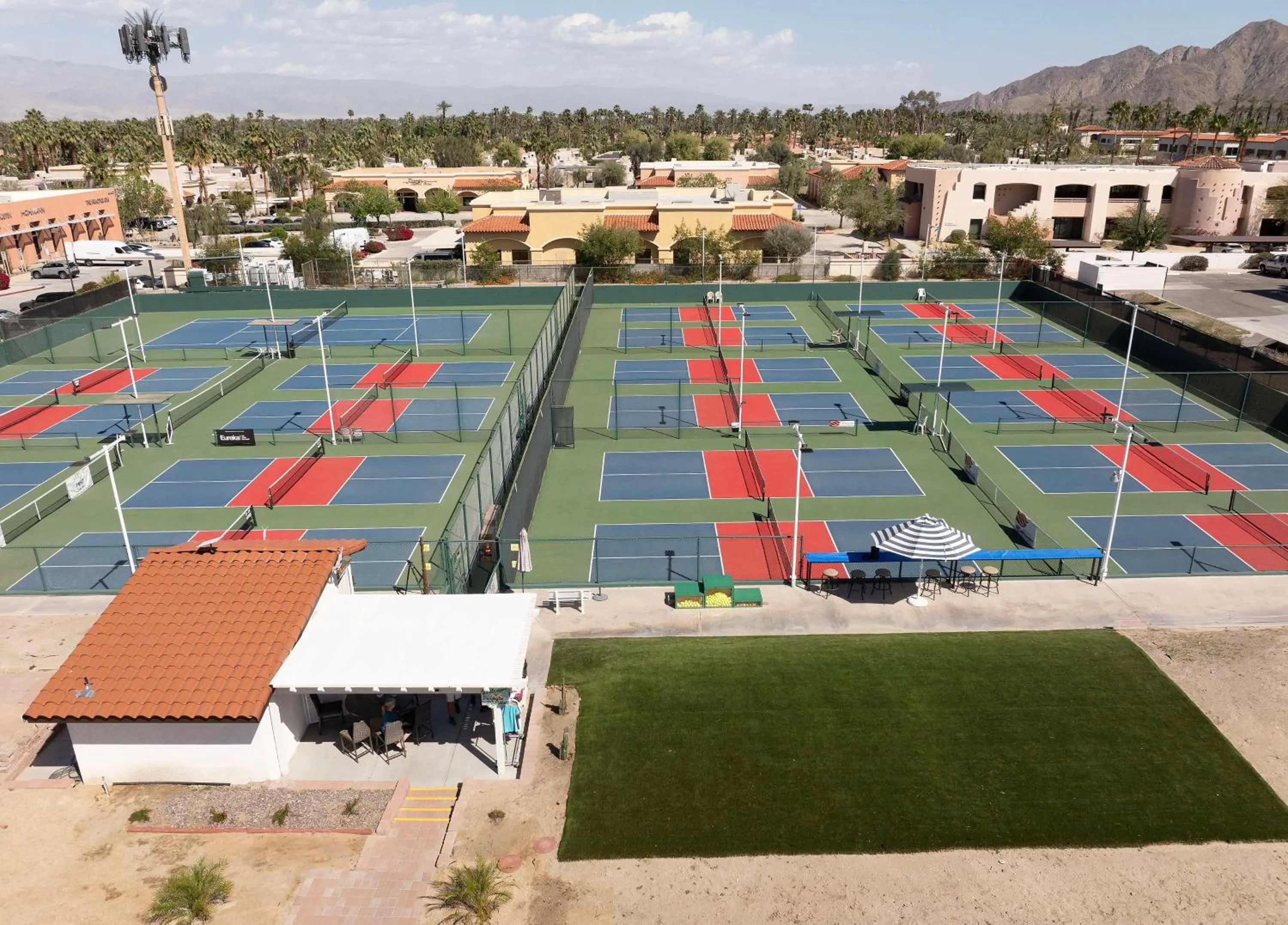 Sports in Embassy Suites by Hilton Palm Desert