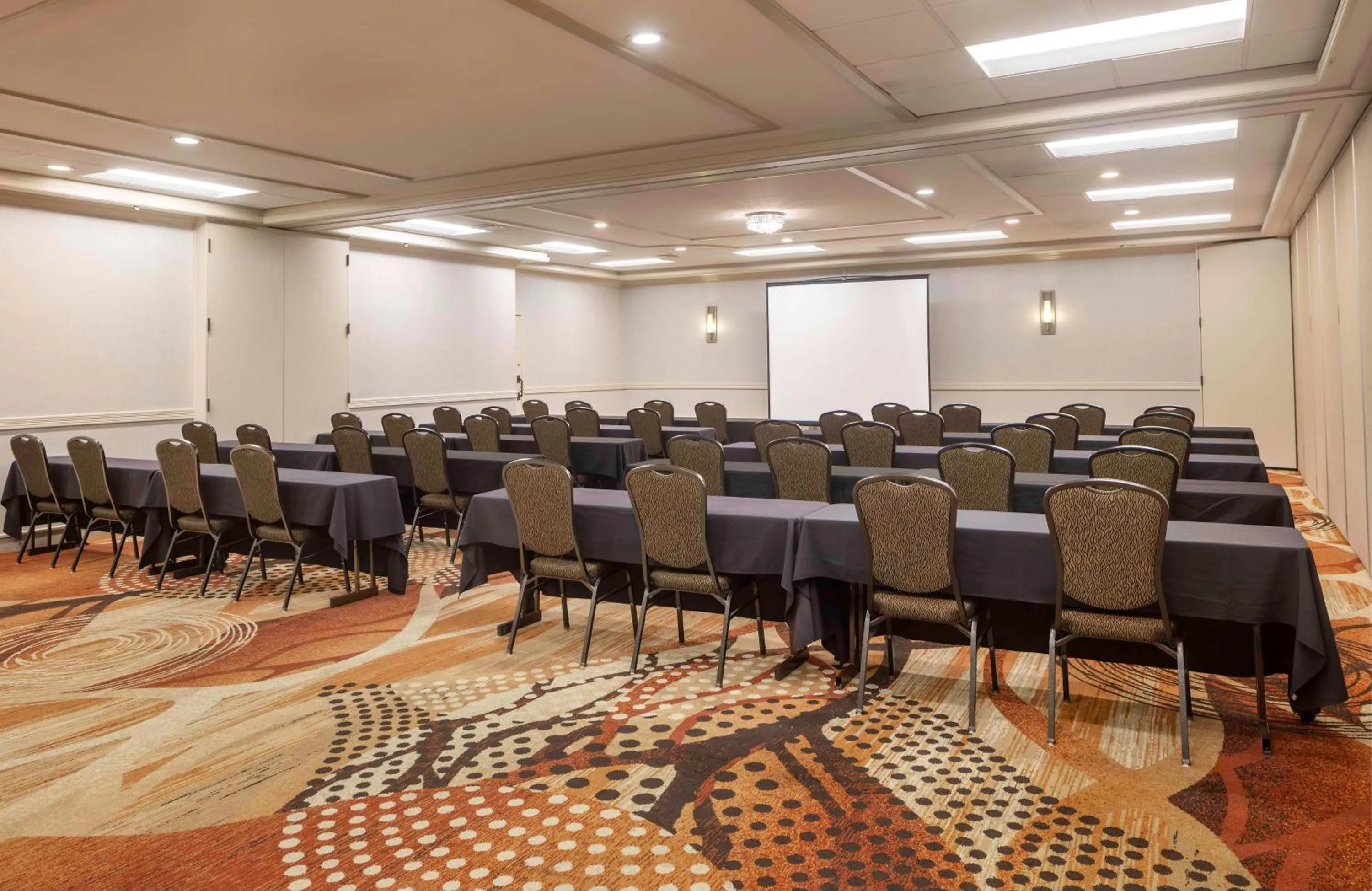 Meeting/conference room in Embassy Suites by Hilton Palm Desert