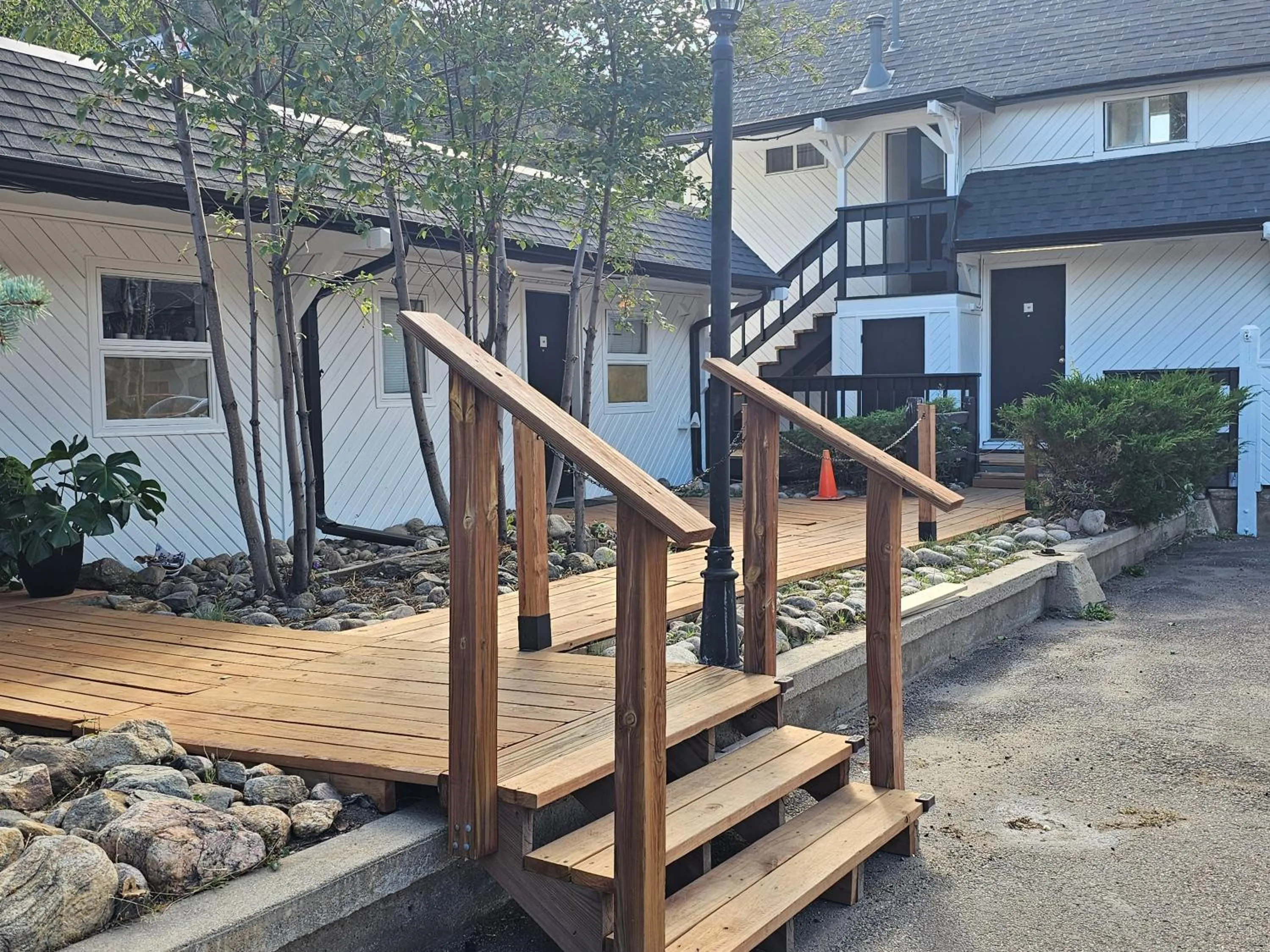 Property building in H&H Motor Lodge