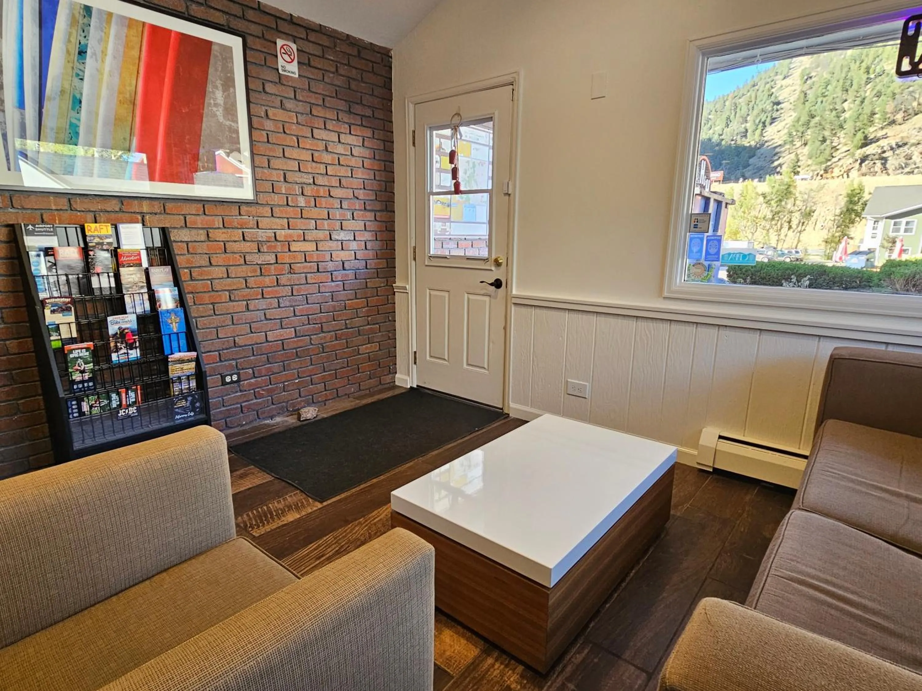 Lobby or reception in H&H Motor Lodge