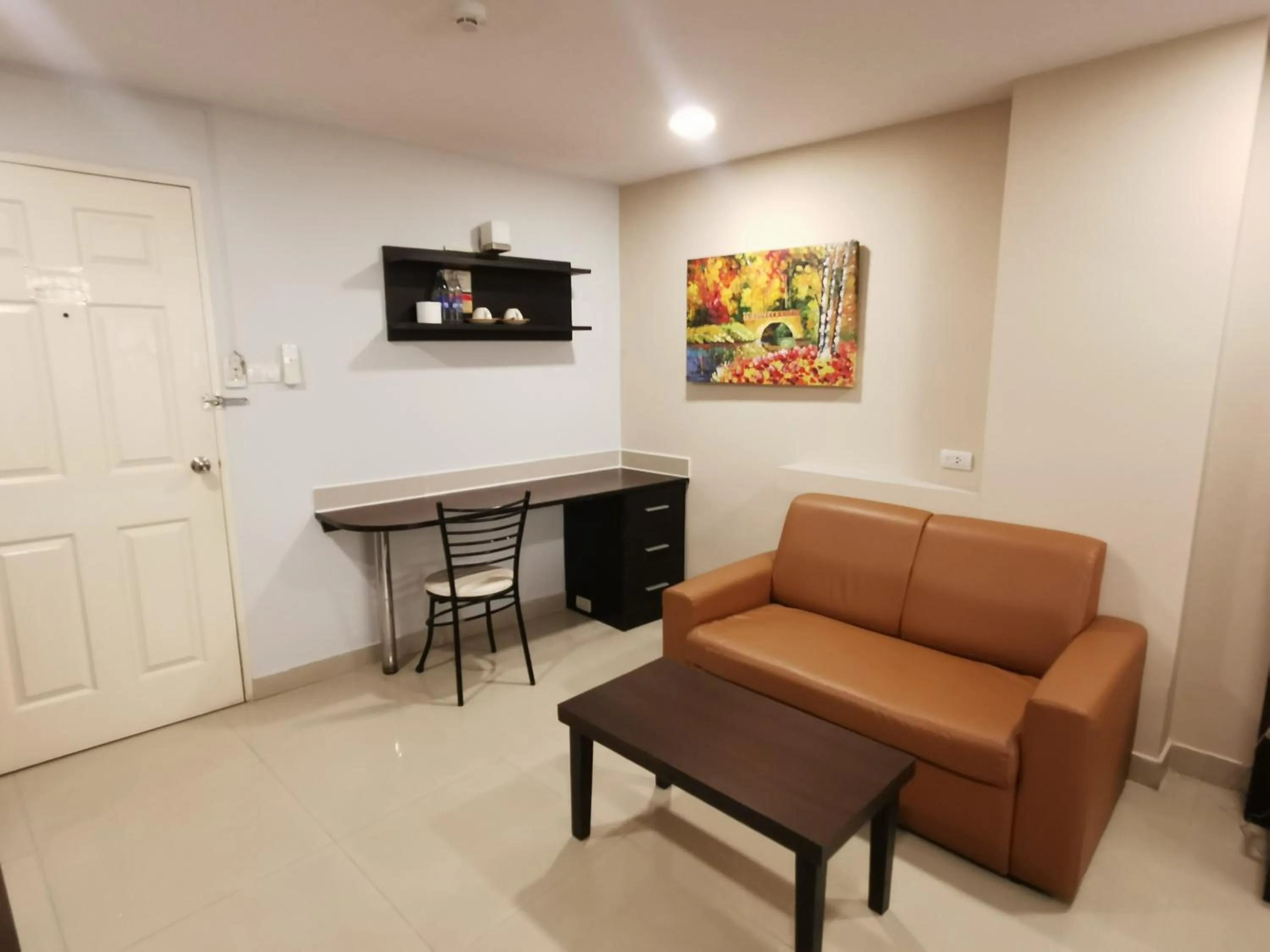 Photo of the whole room in Regent Suvarnabhumi Hotel