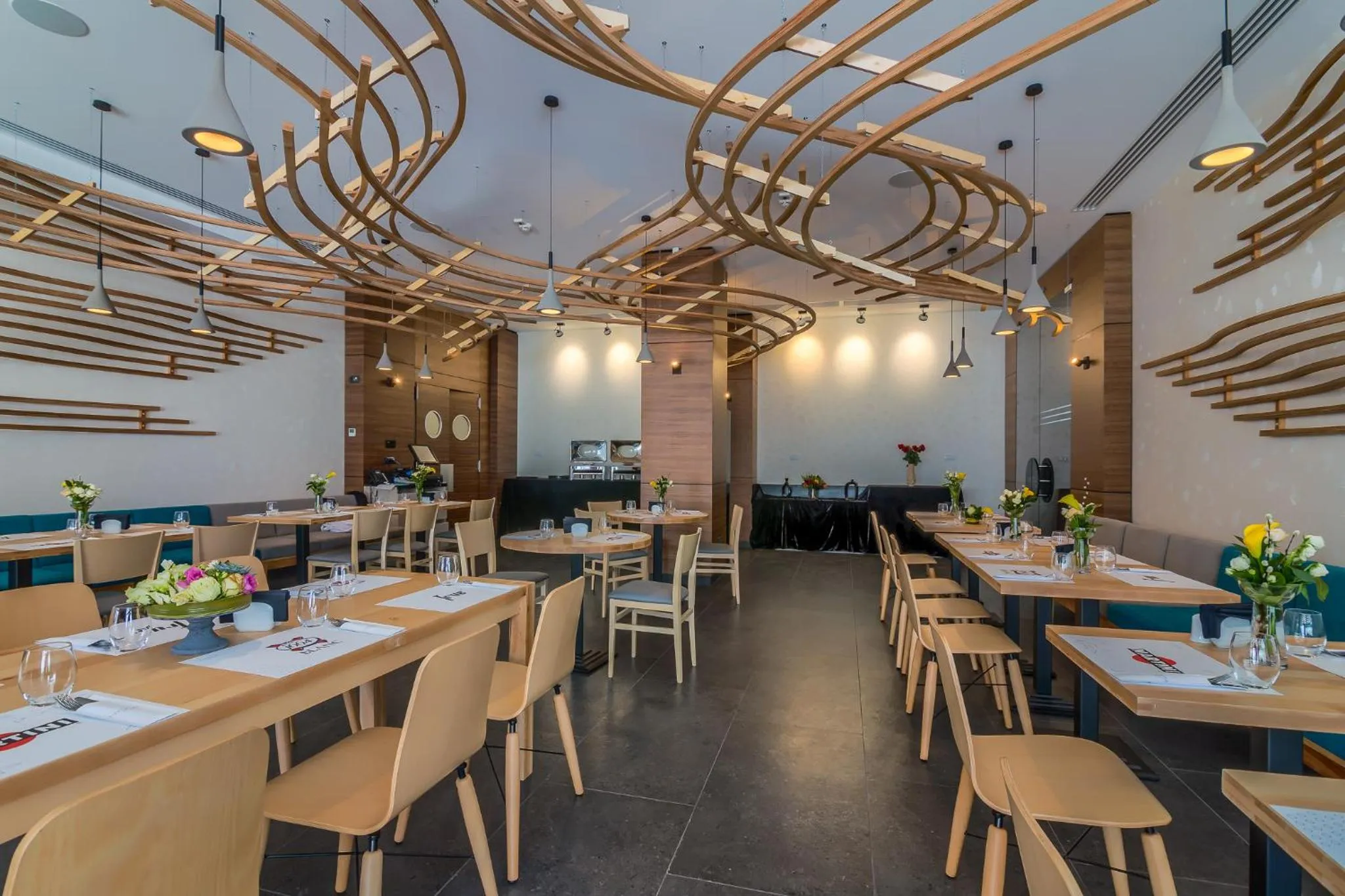 Restaurant/places to eat in Nyota Hotel & Conference Center