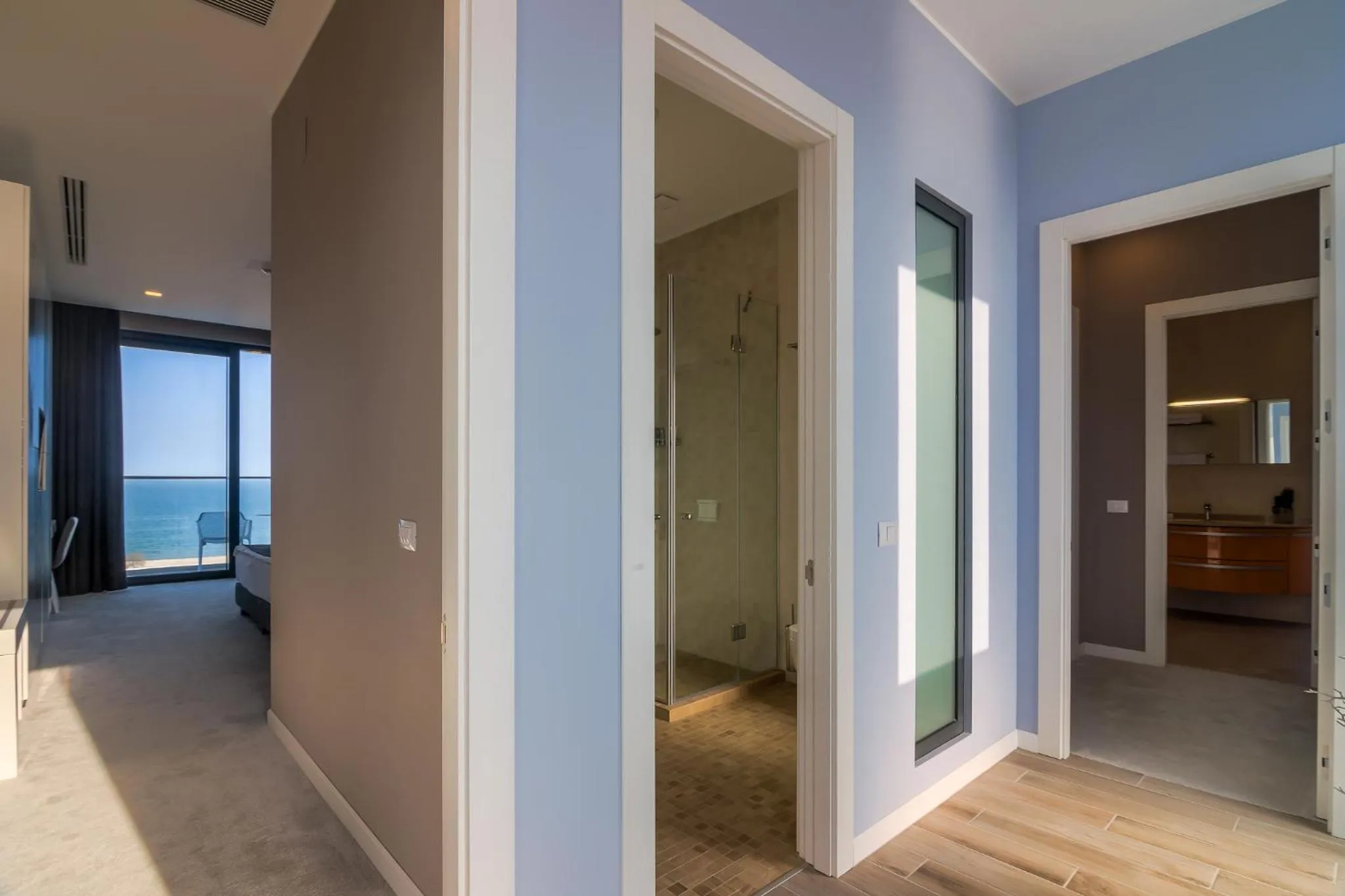 Bathroom in Nyota Hotel & Conference Center