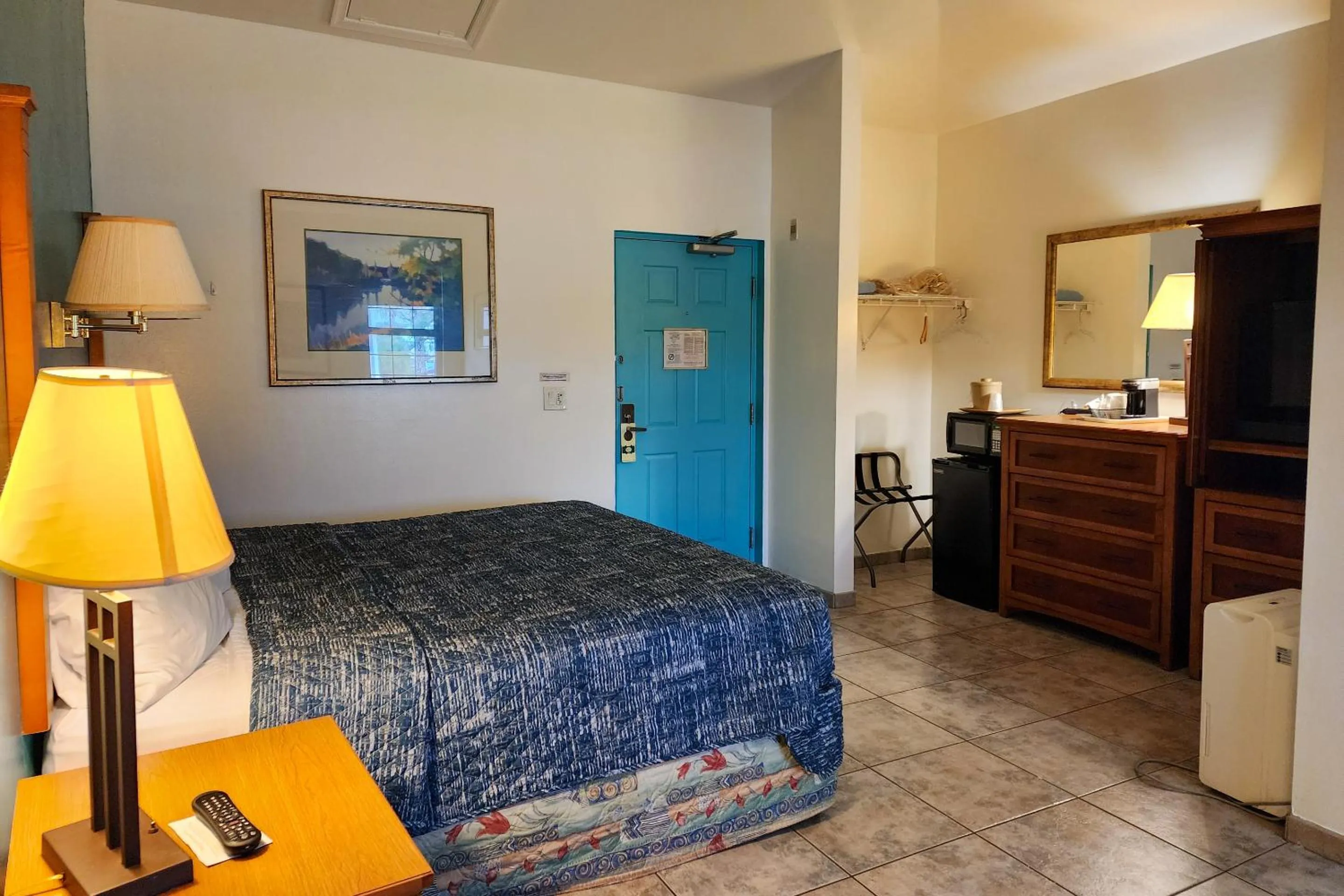 Photo of the whole room, Bed in Ivey House Everglades Adventures Hotel