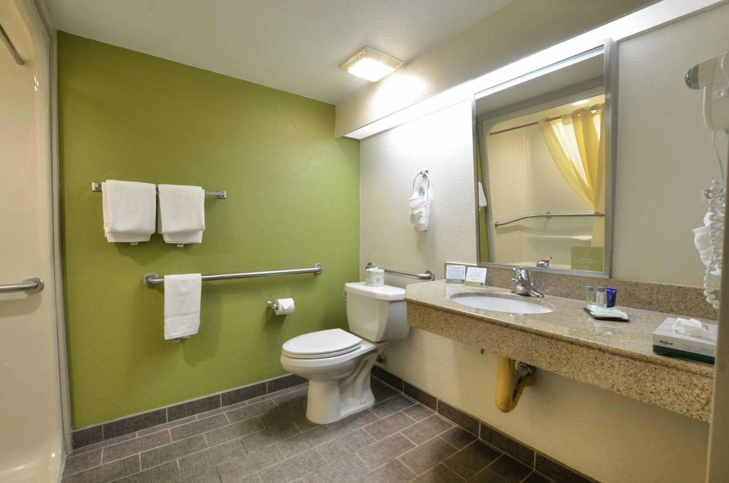 Shower in Sleep Inn Bryson City - Cherokee Area