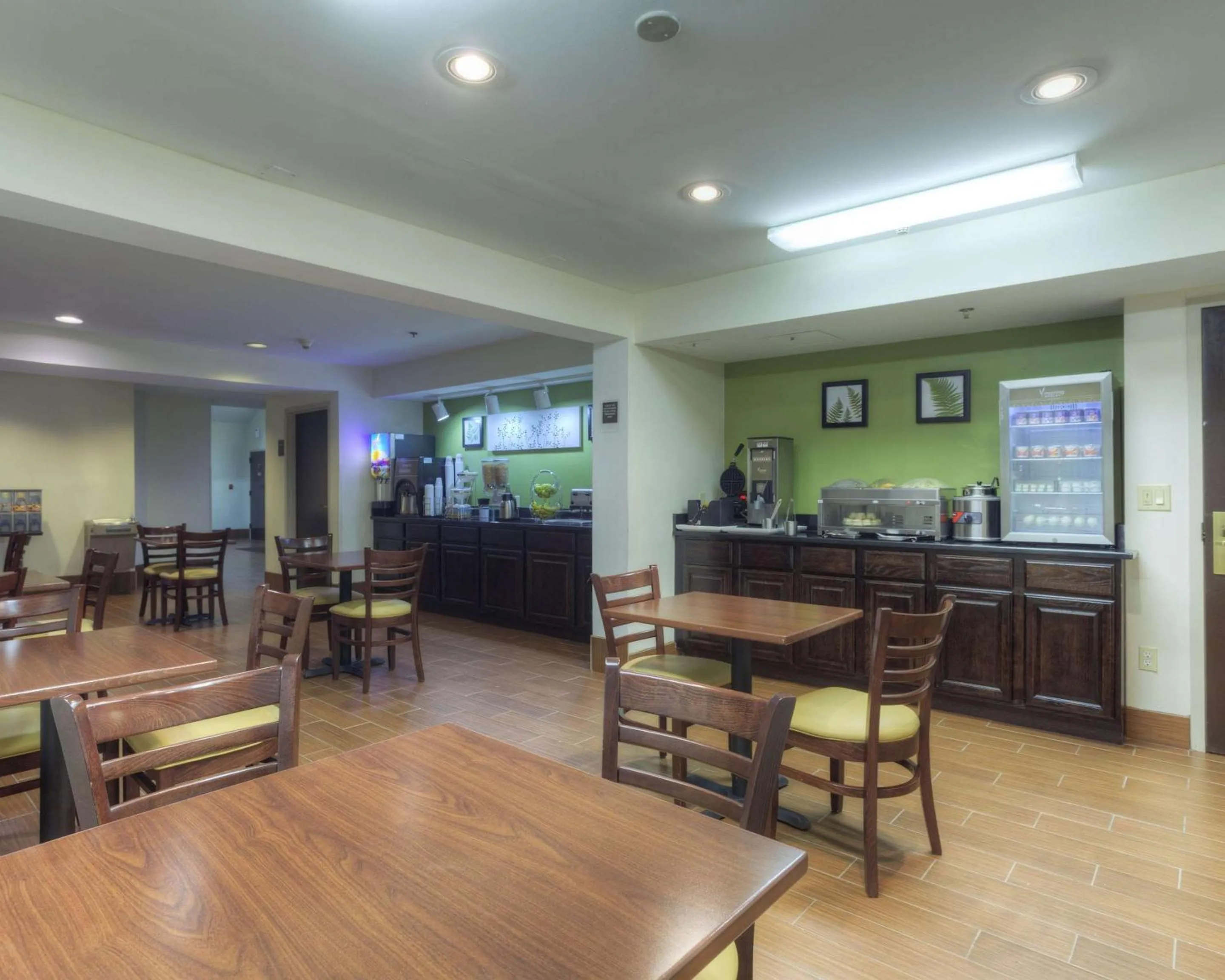 Breakfast in Sleep Inn Bryson City - Cherokee Area