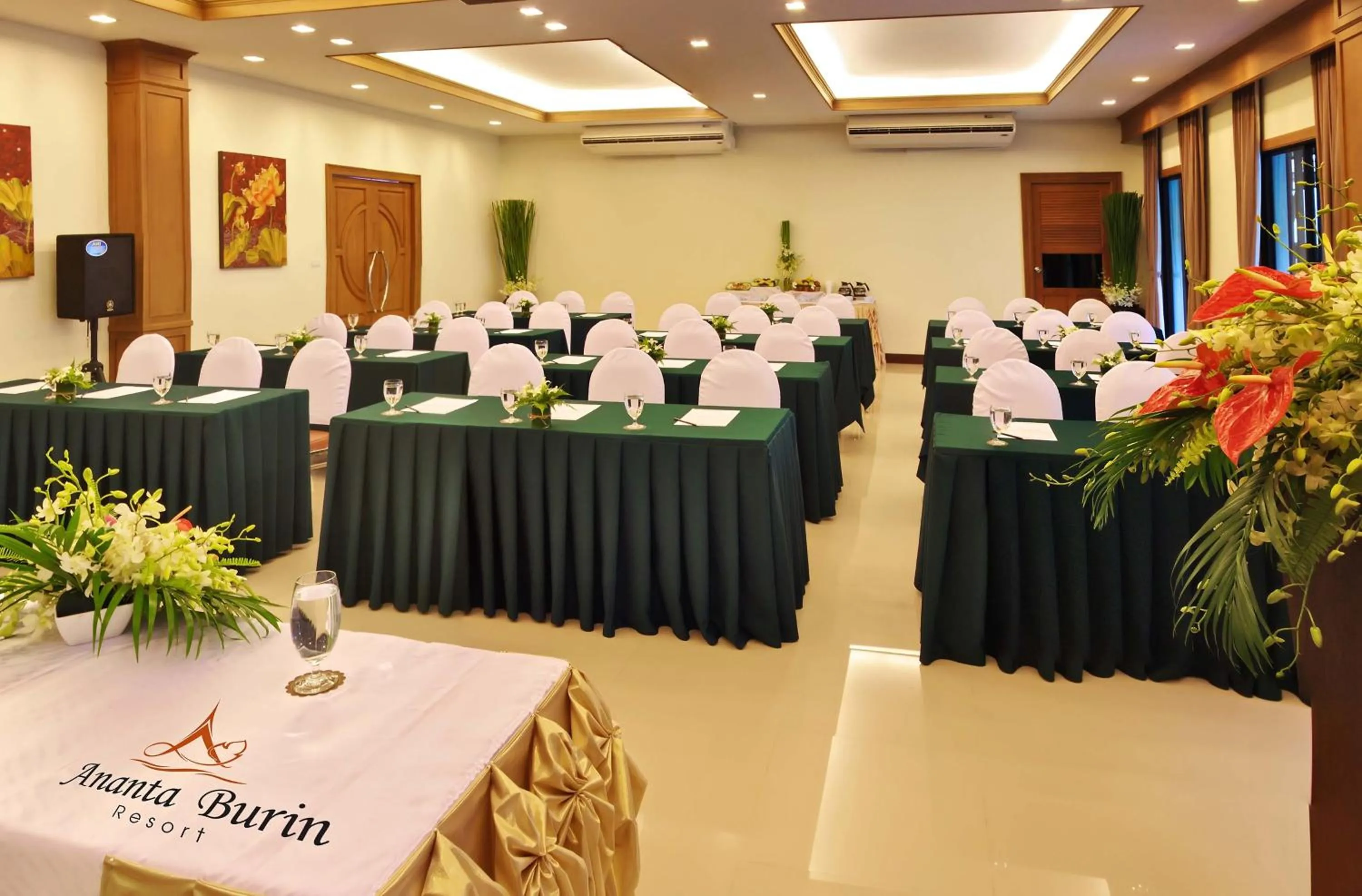 Business facilities in Ananta Burin Resort