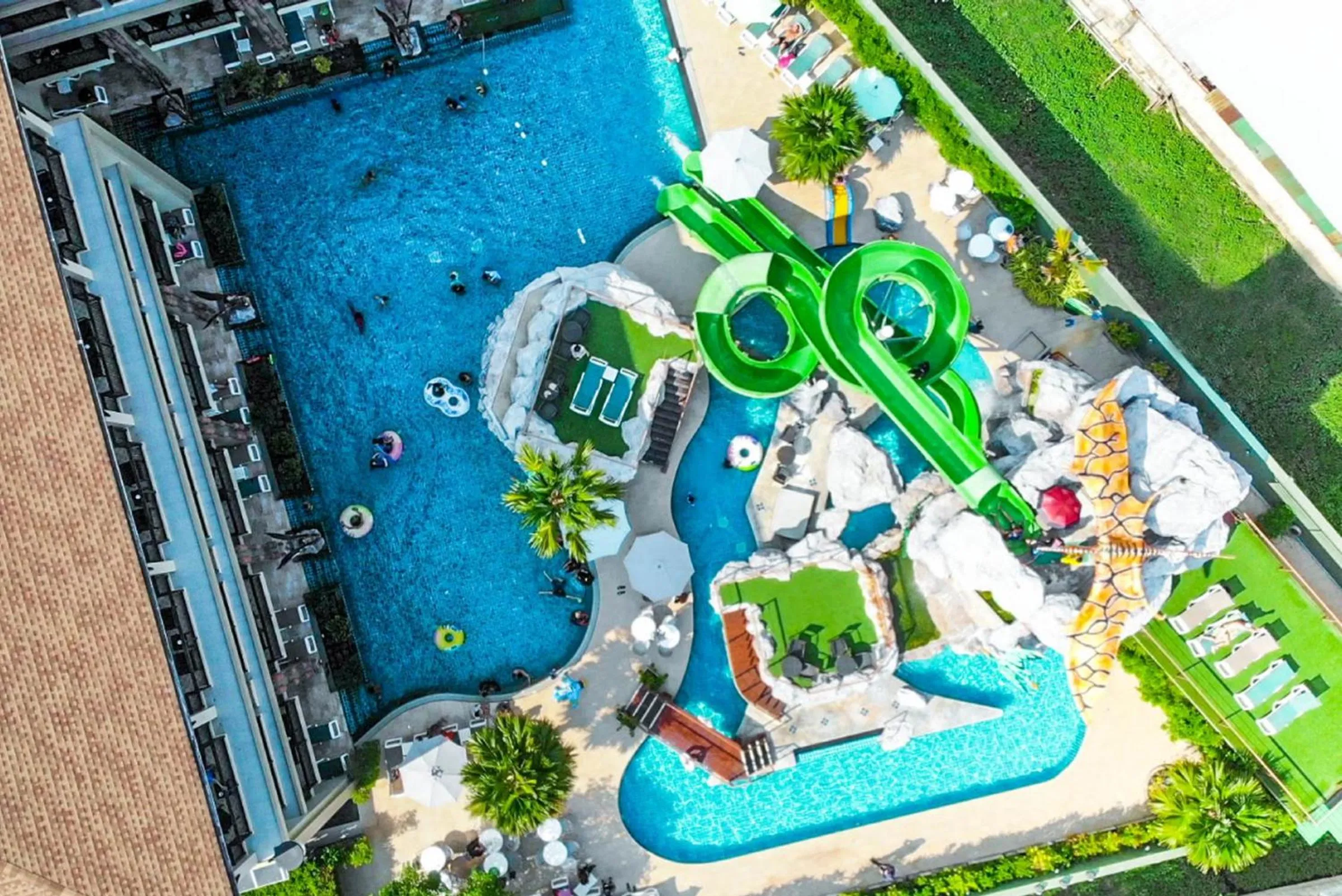 Swimming pool in Ananta Burin Resort