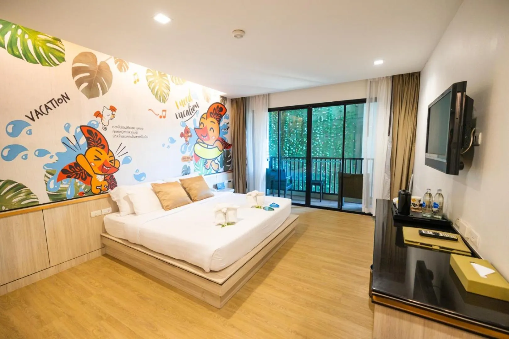 Communal lounge/ TV room, Bed in Ananta Burin Resort