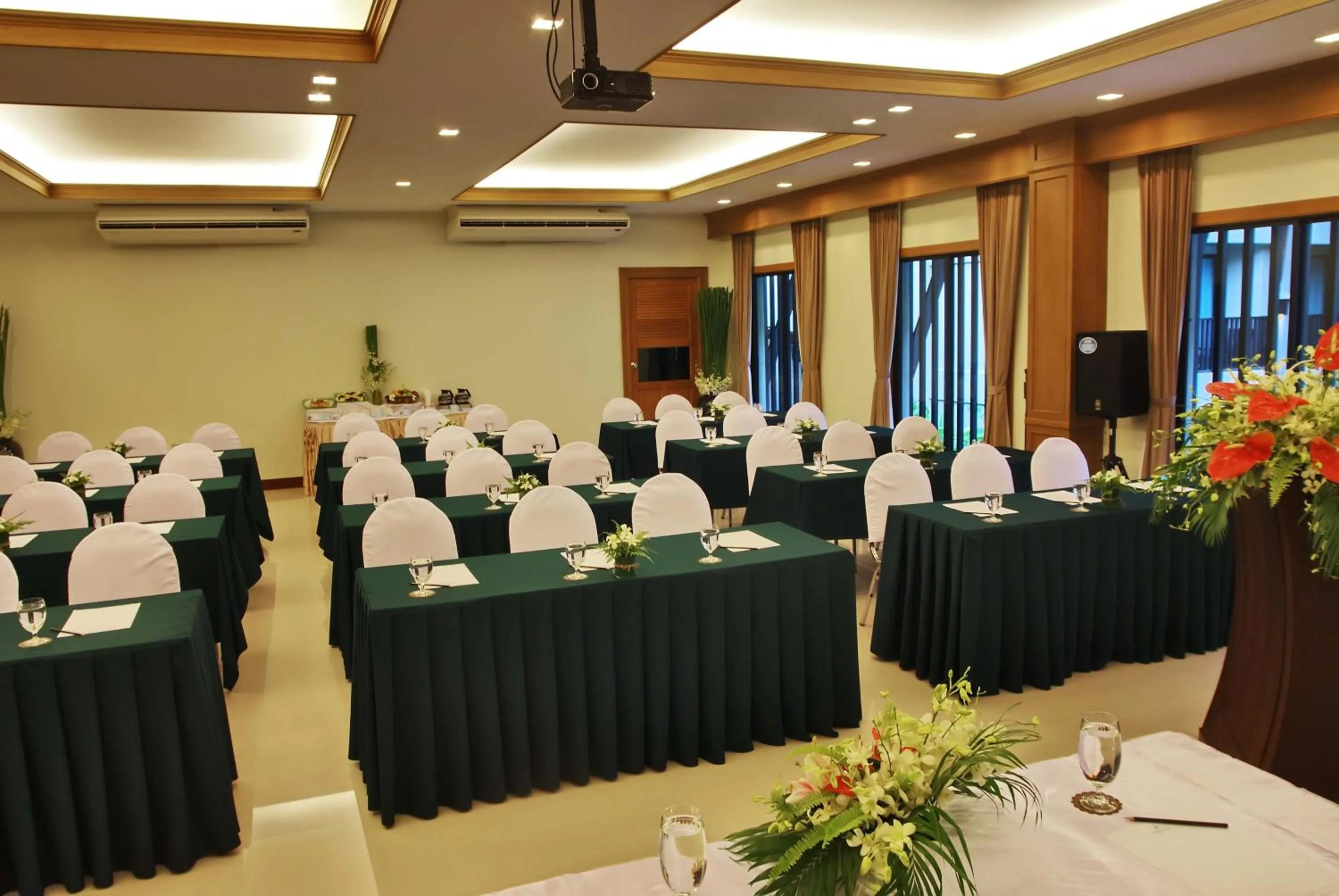 Business facilities in Ananta Burin Resort