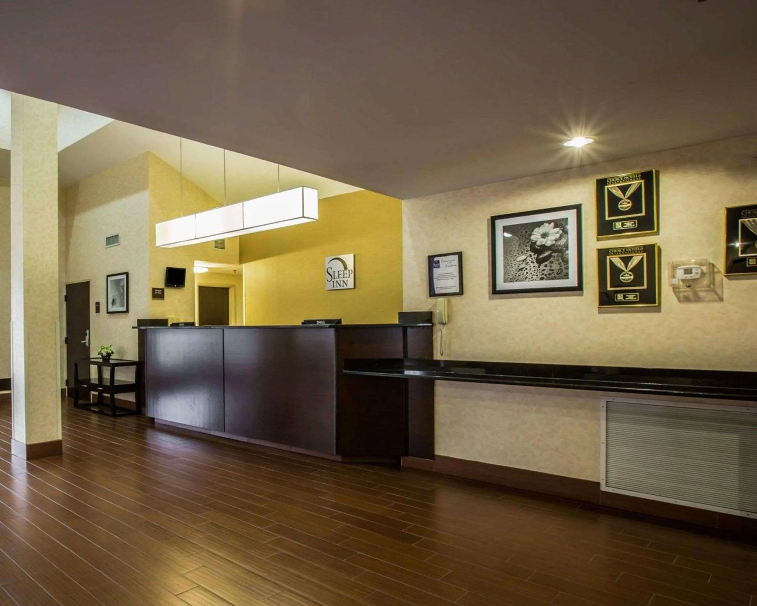 Lobby or reception in Sleep Inn Asheville - Biltmore West