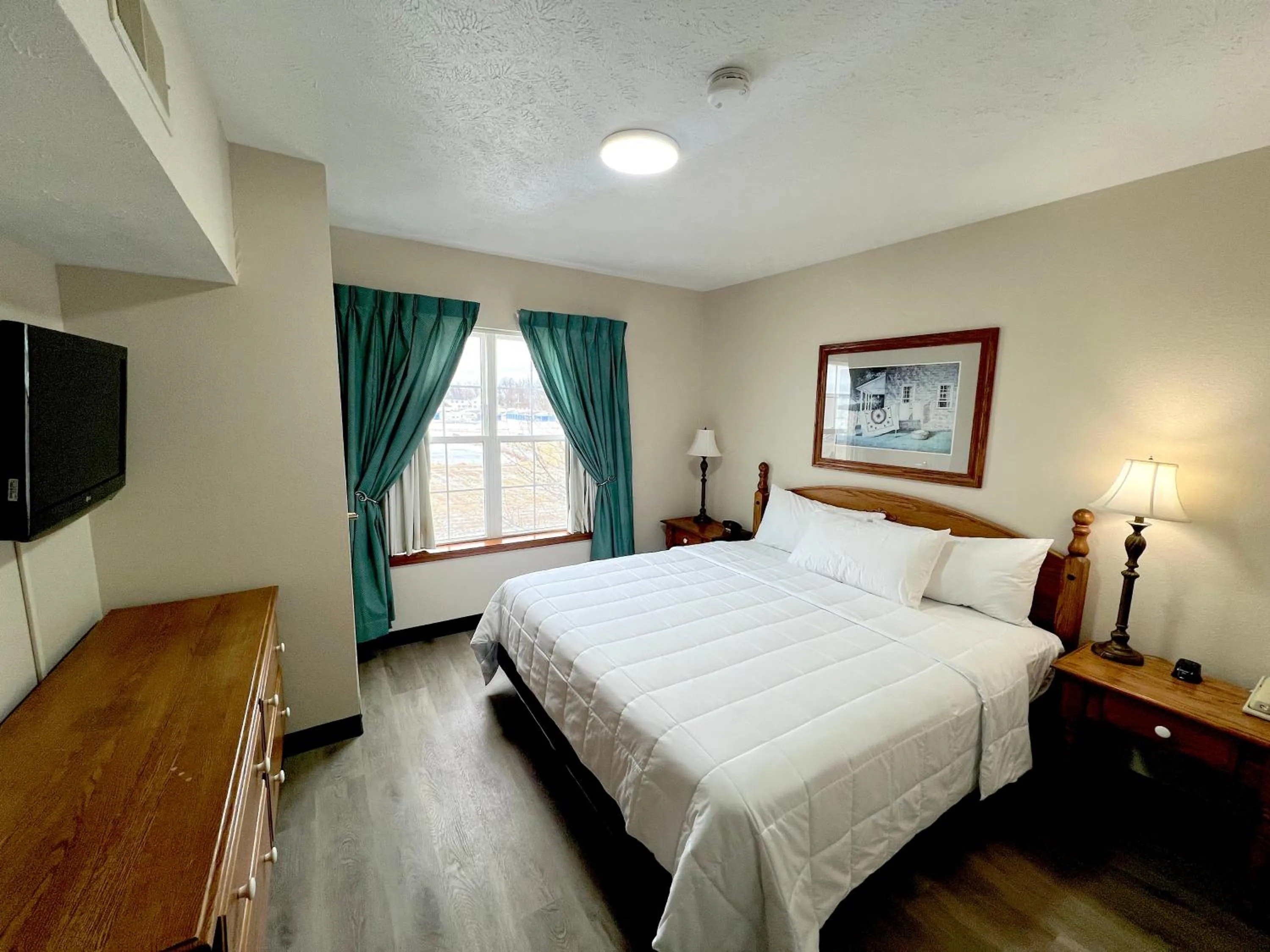 Bedroom, Bed in Van Buren Hotel