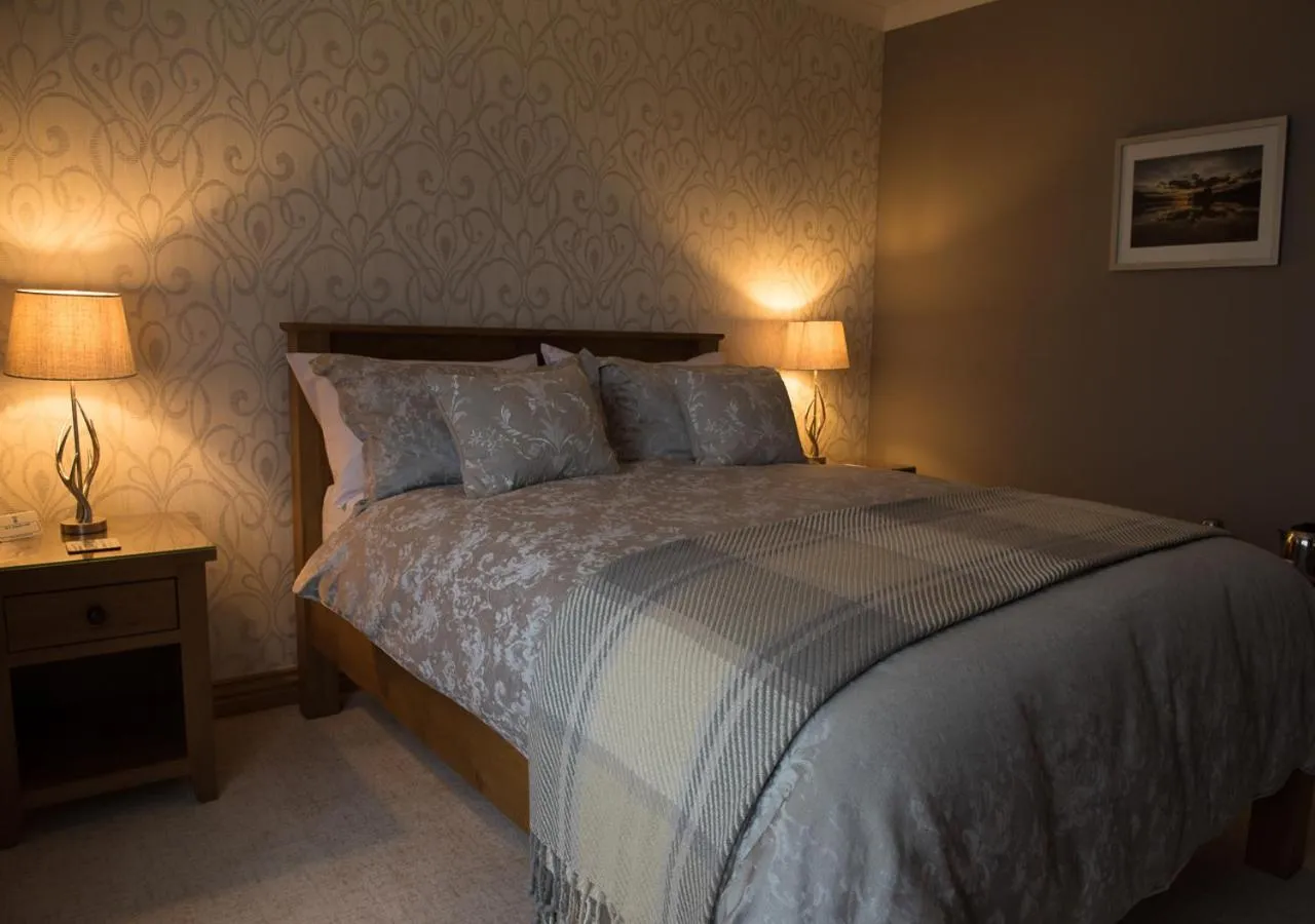 Bedroom, Bed in The Roses B&B