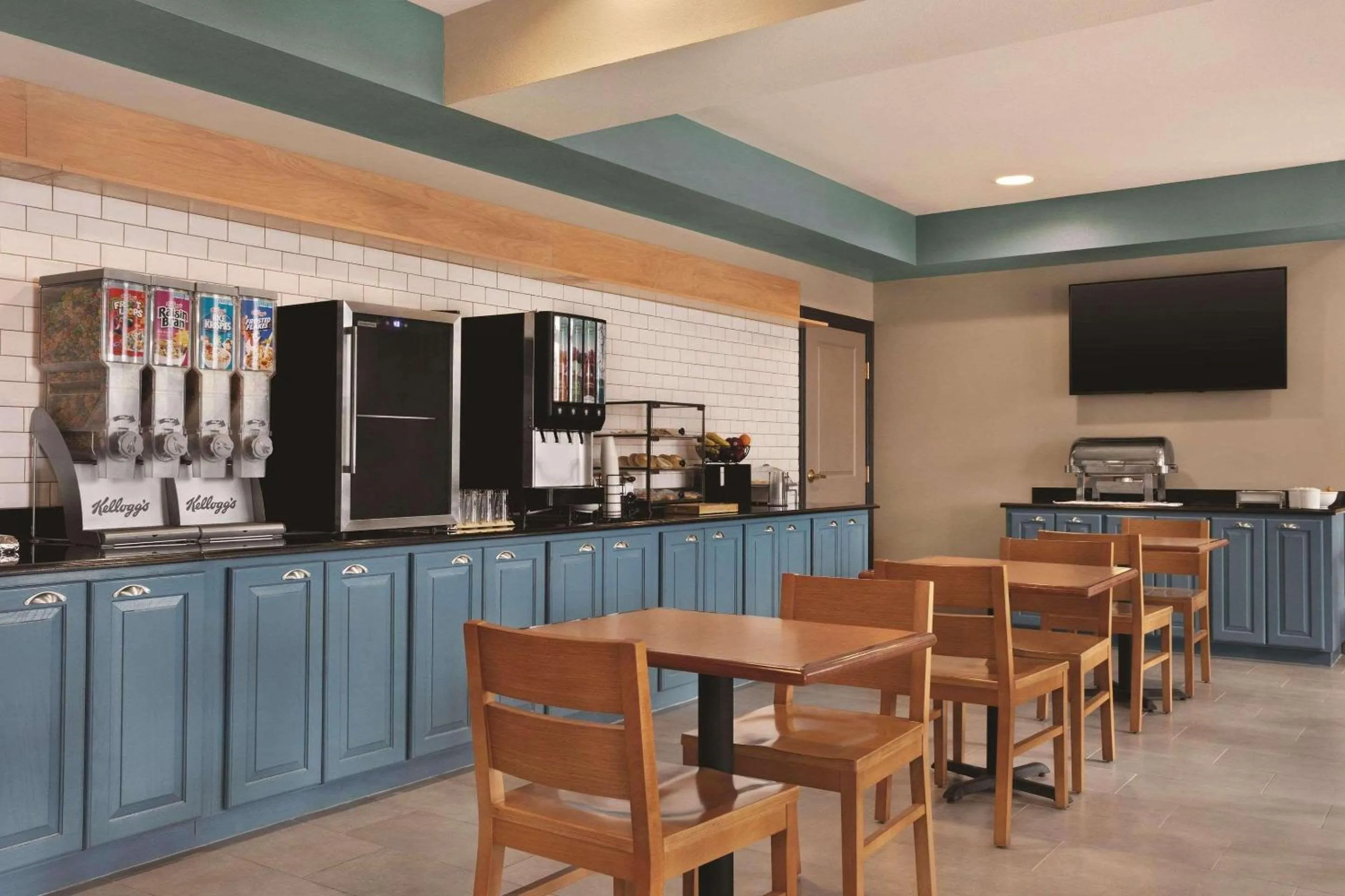 Restaurant/places to eat in Country Inn & Suites by Radisson, Bowling Green, KY