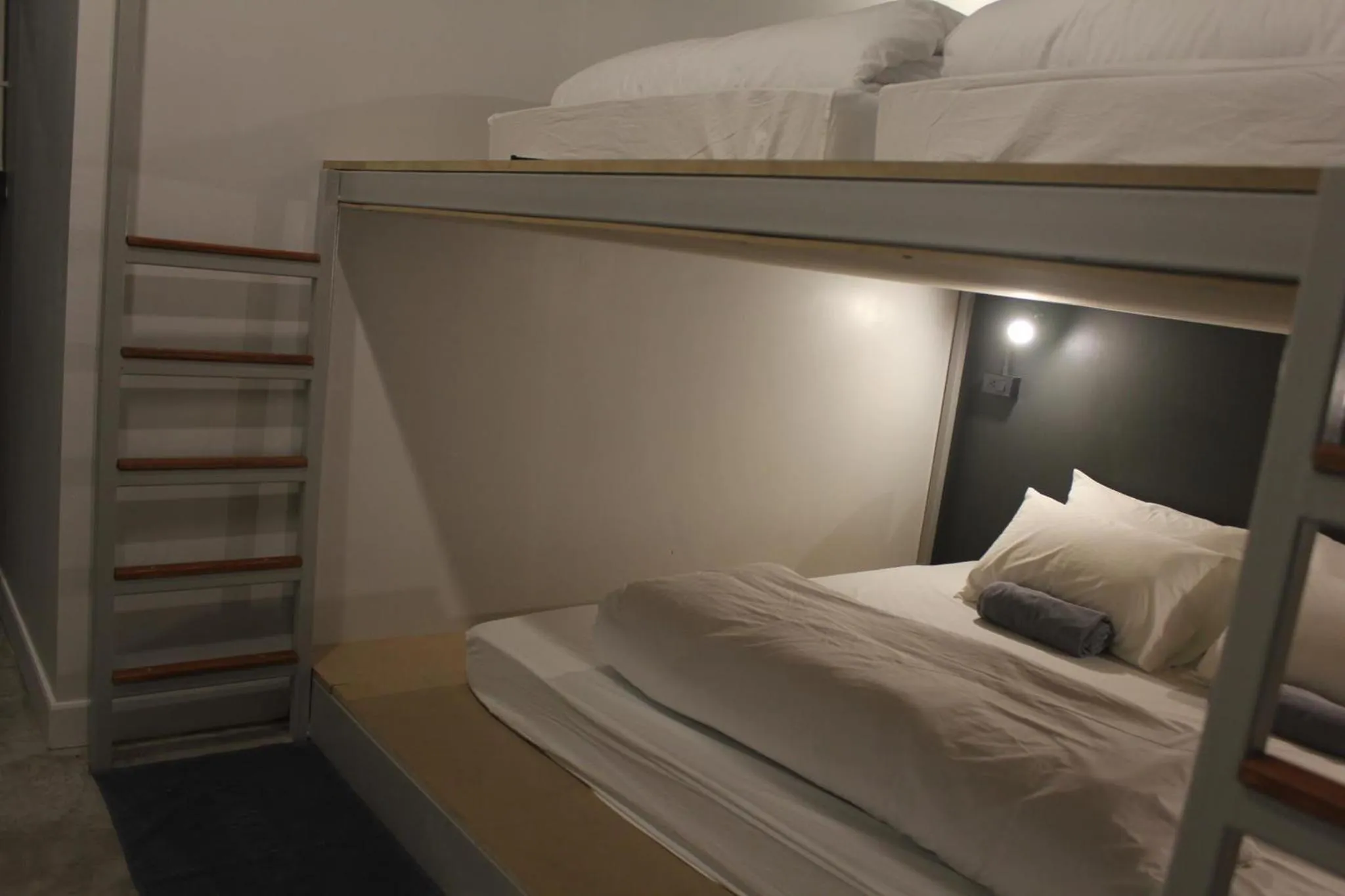 Photo of the whole room, Bed in Ekanek Hostel