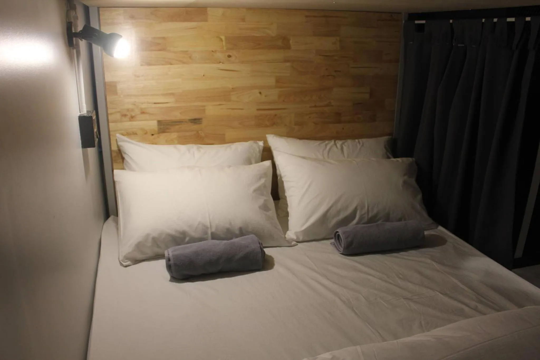 Photo of the whole room, Bed in Ekanek Hostel