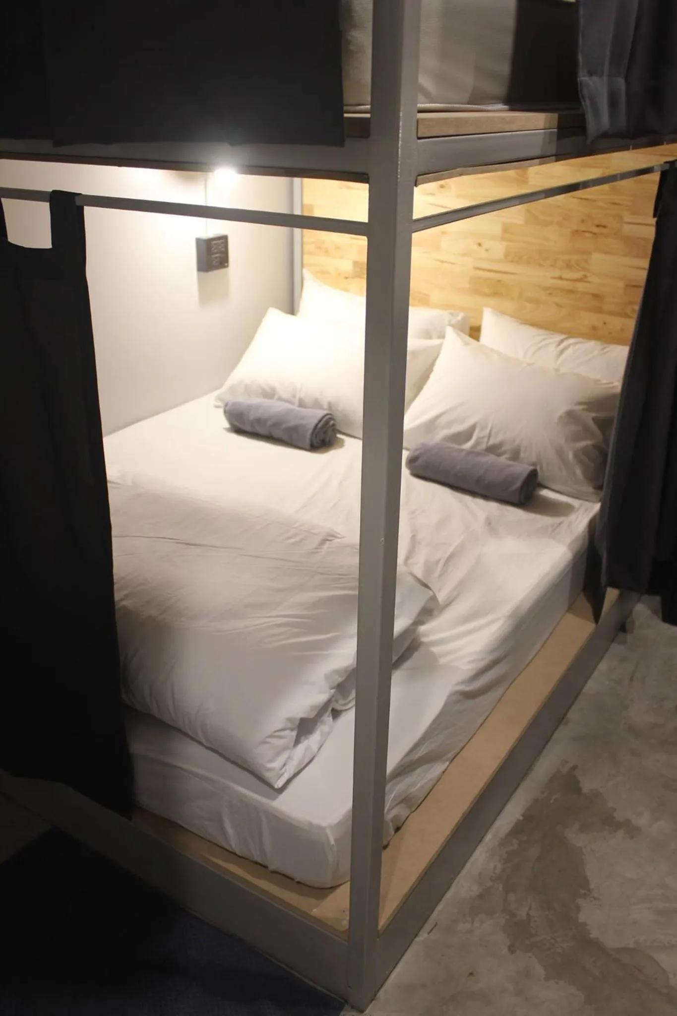 Photo of the whole room, Bed in Ekanek Hostel