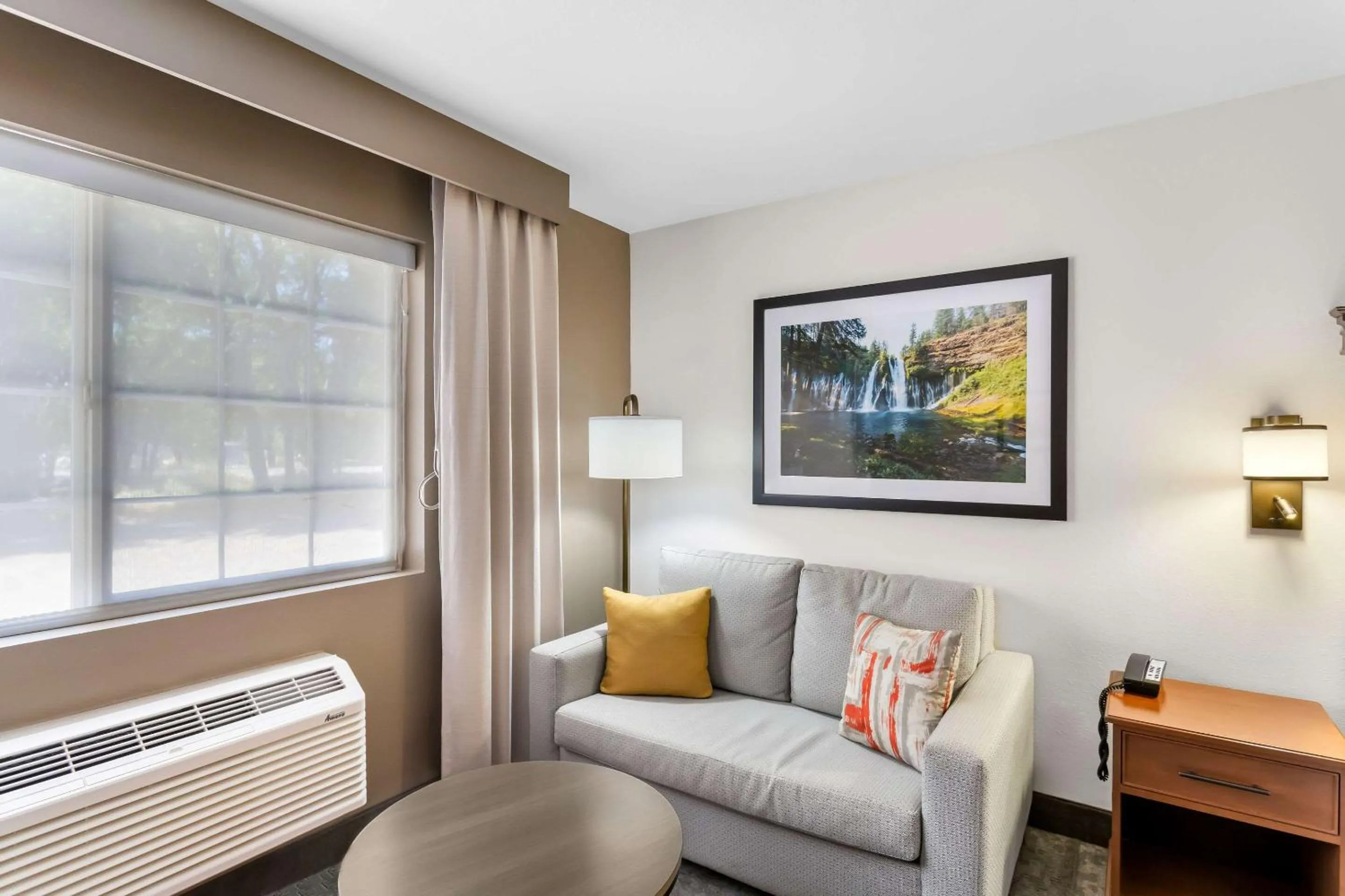 Bedroom in Comfort Inn & Suites Susanville