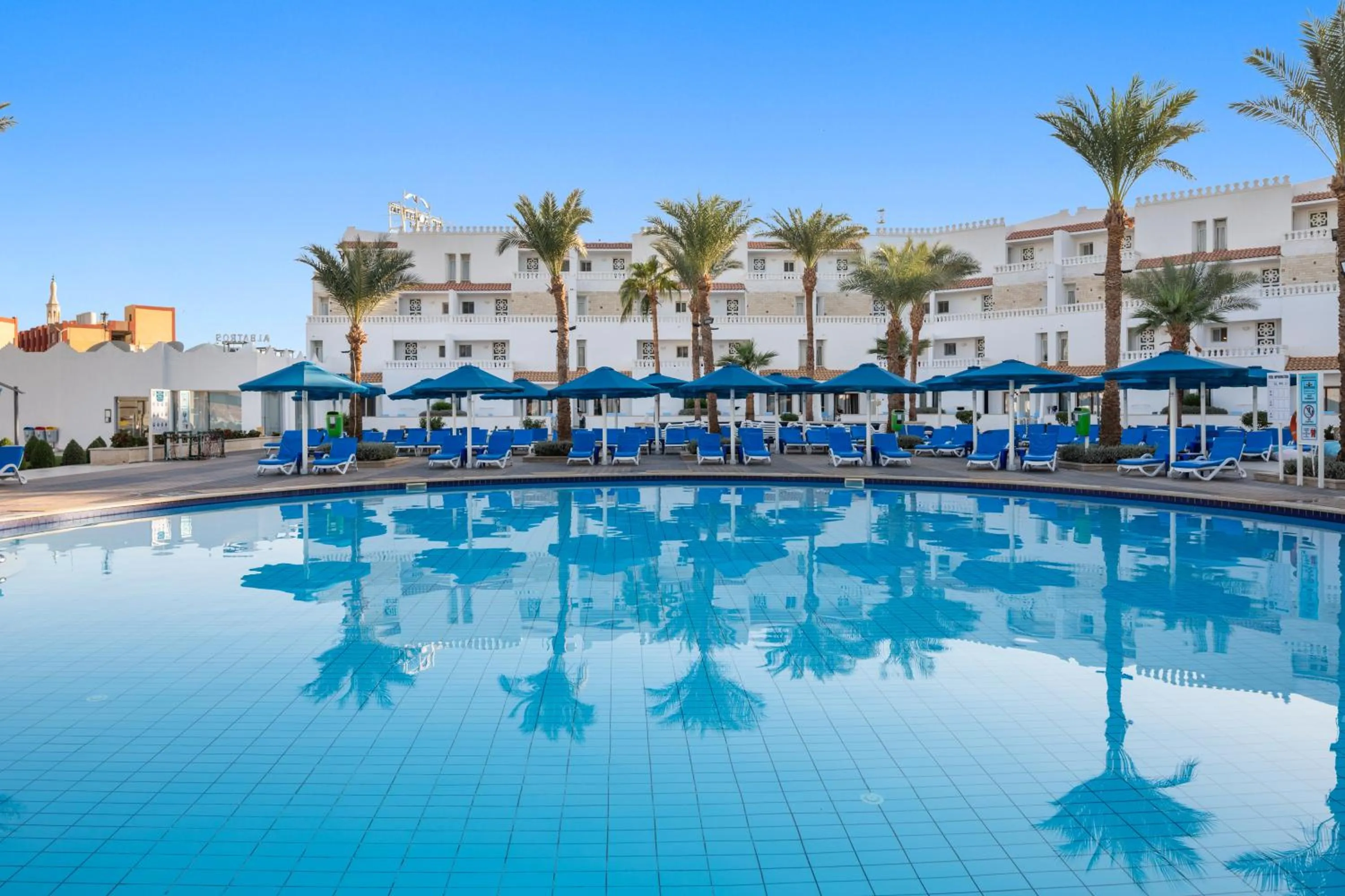 Swimming pool in Albatros Sharm Resort - By Pickalbatros