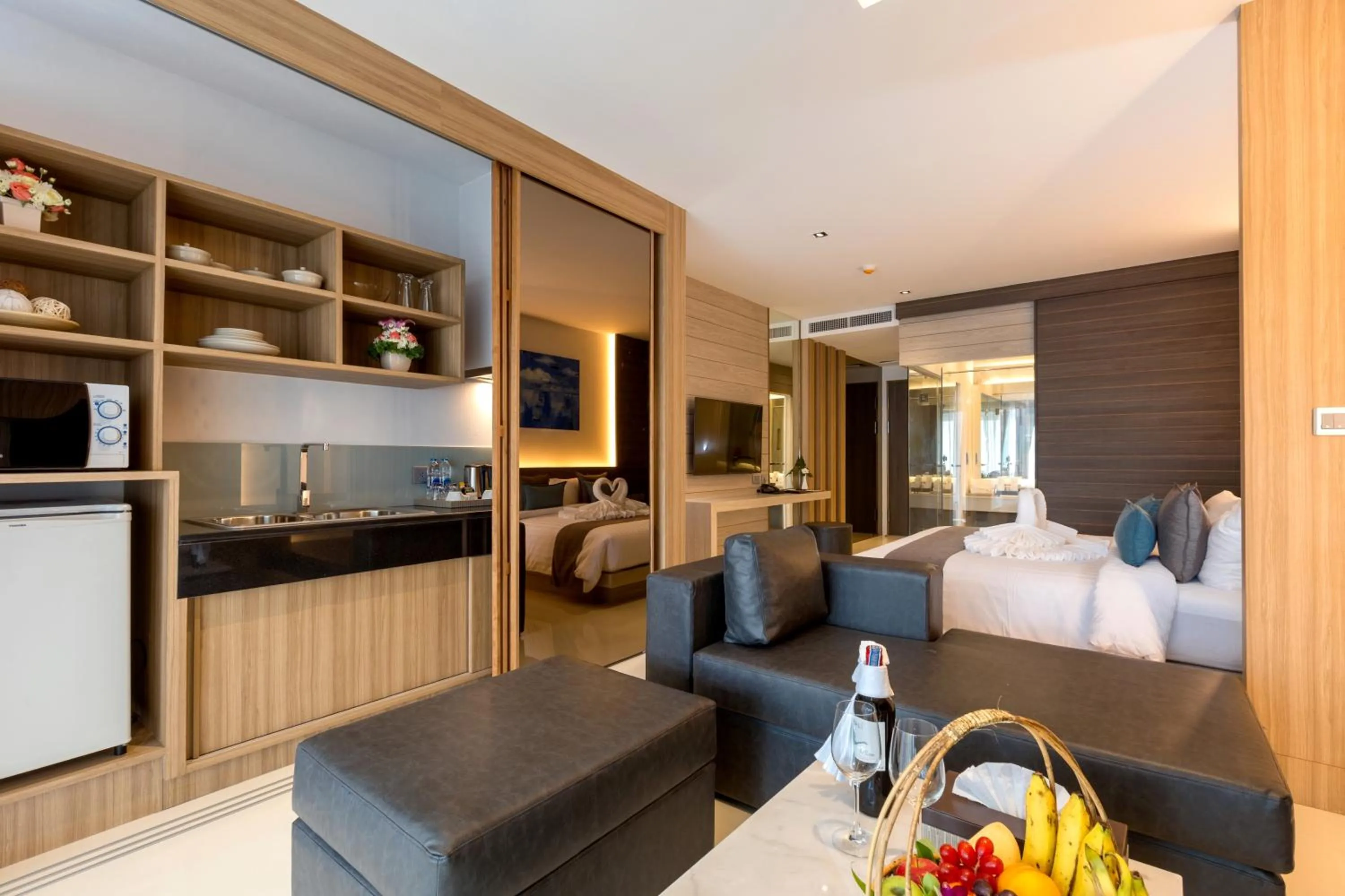 Seating Area in Kudo Hotel