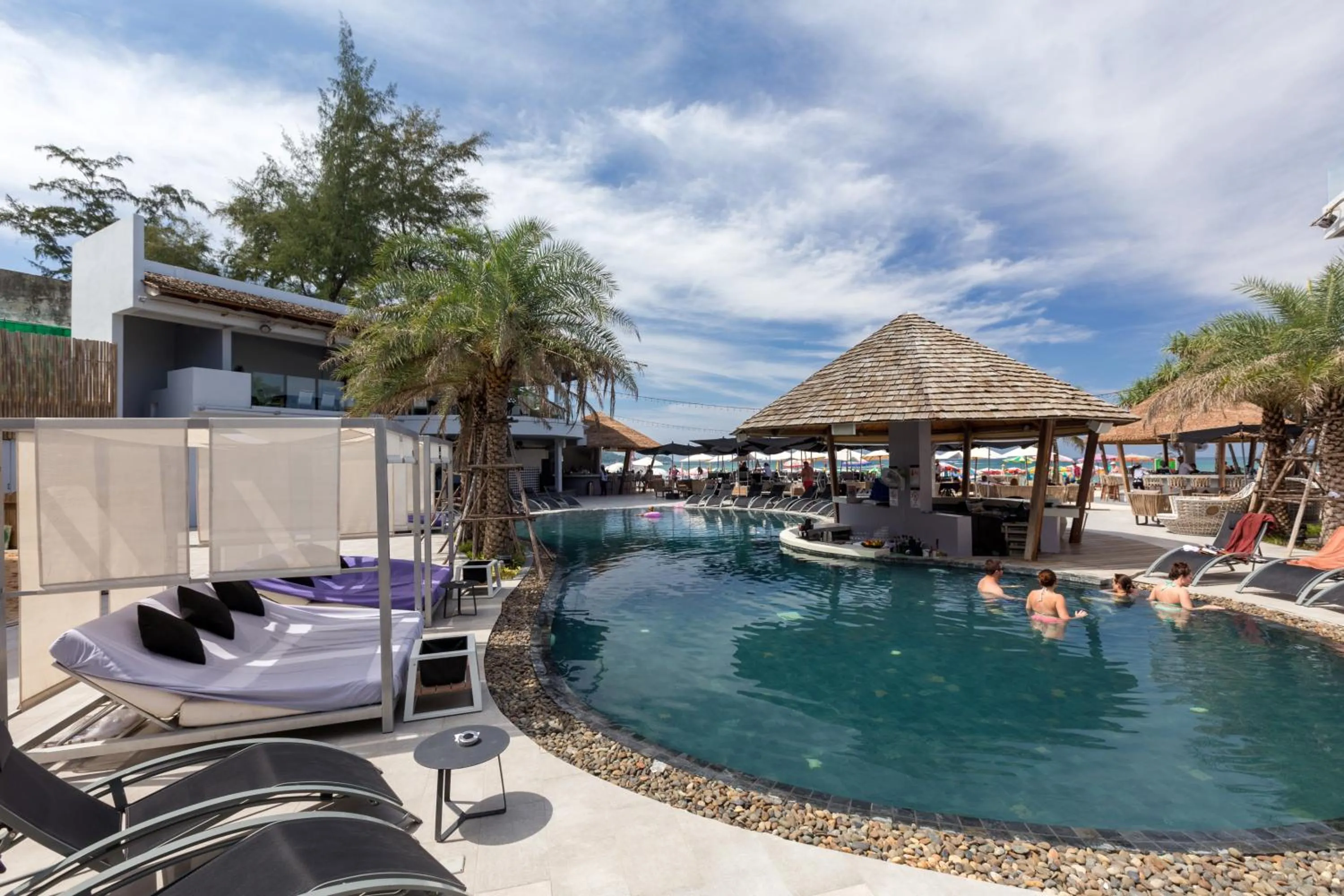 Swimming Pool in Kudo Hotel